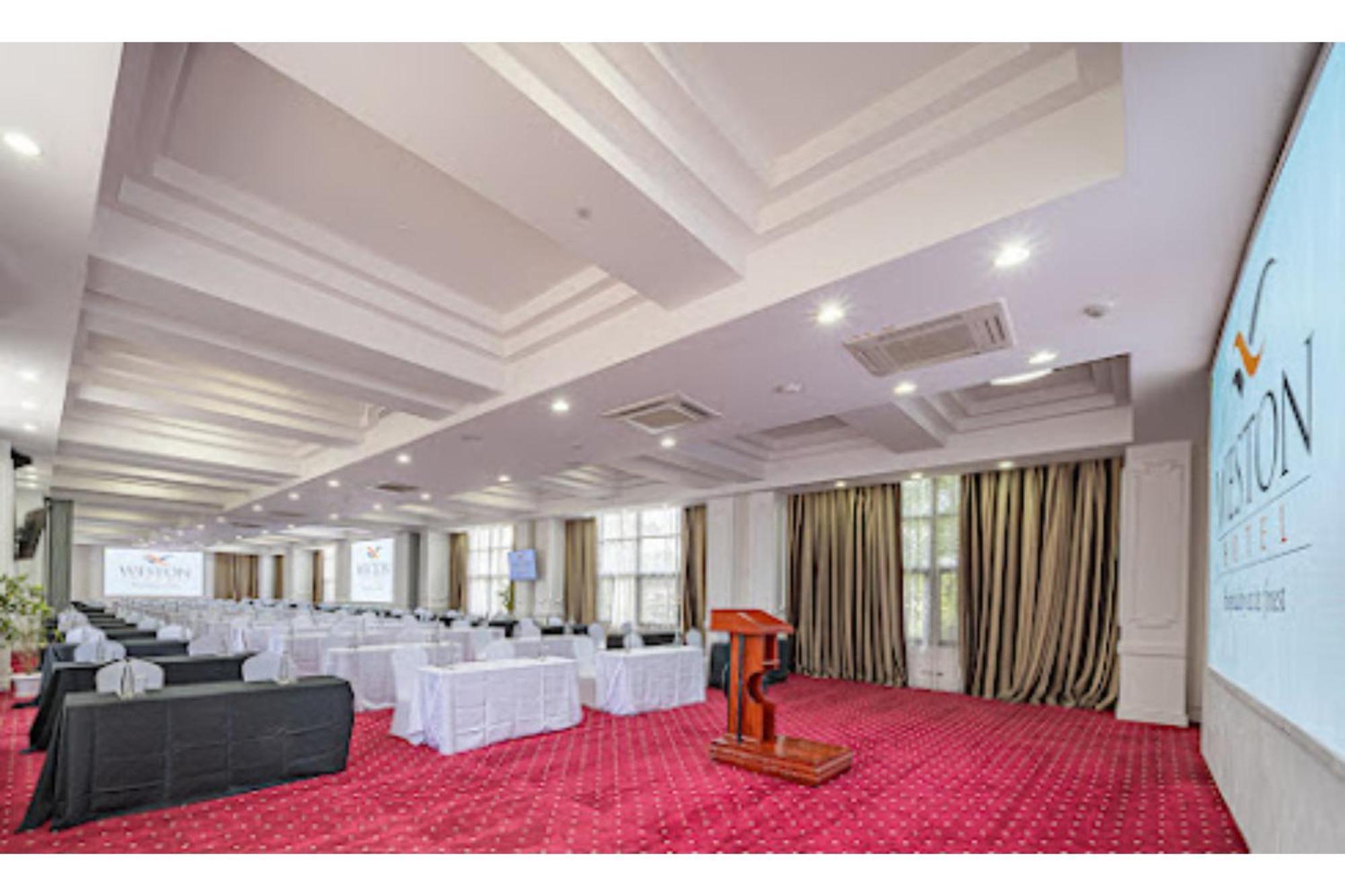 Hotel Weston 4*