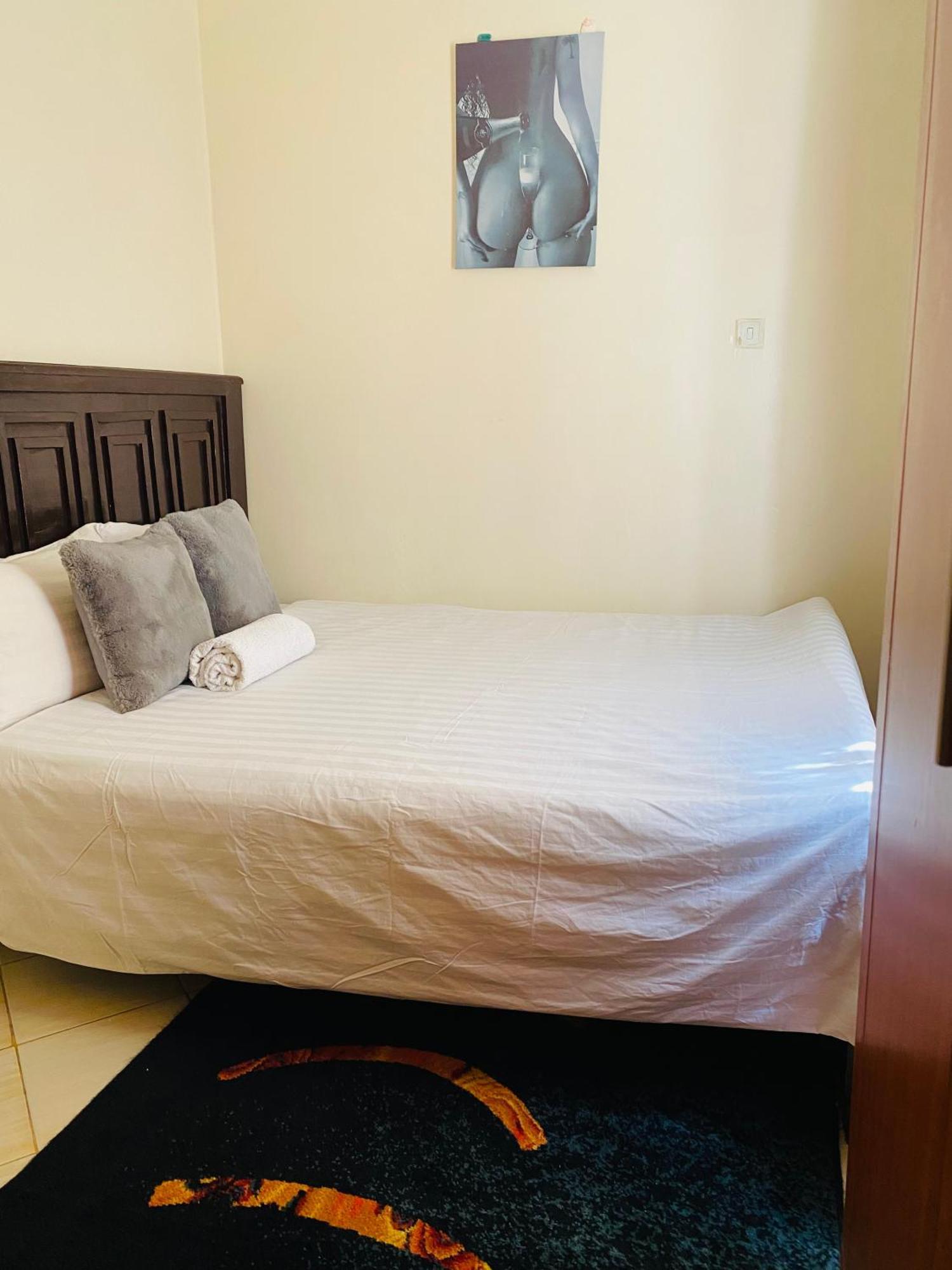 Bnbs In Imara Daima, 5minutes From Jkia Airport *