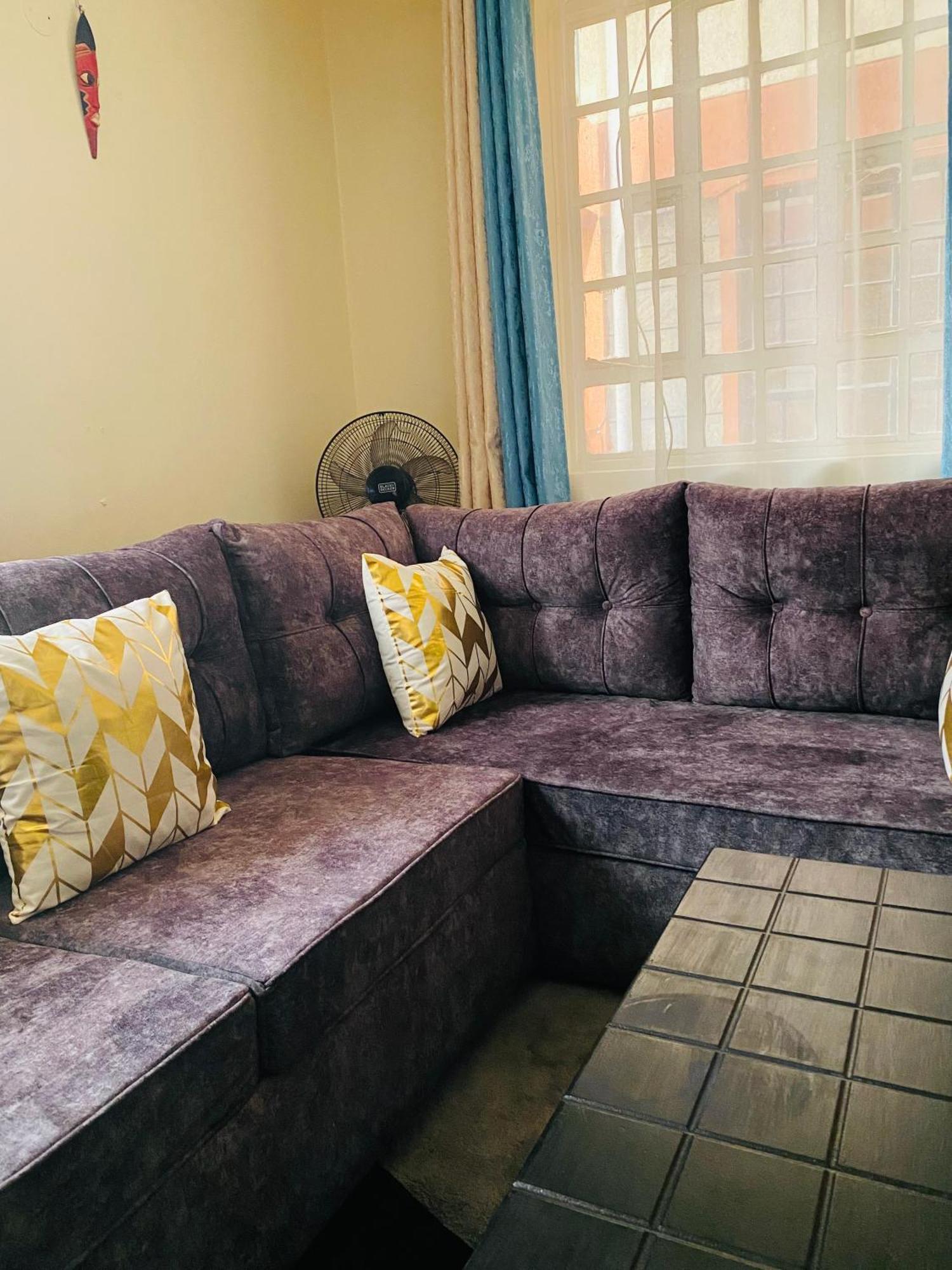 Bnbs In Imara Daima, 5minutes From Jkia Airport Nairobi