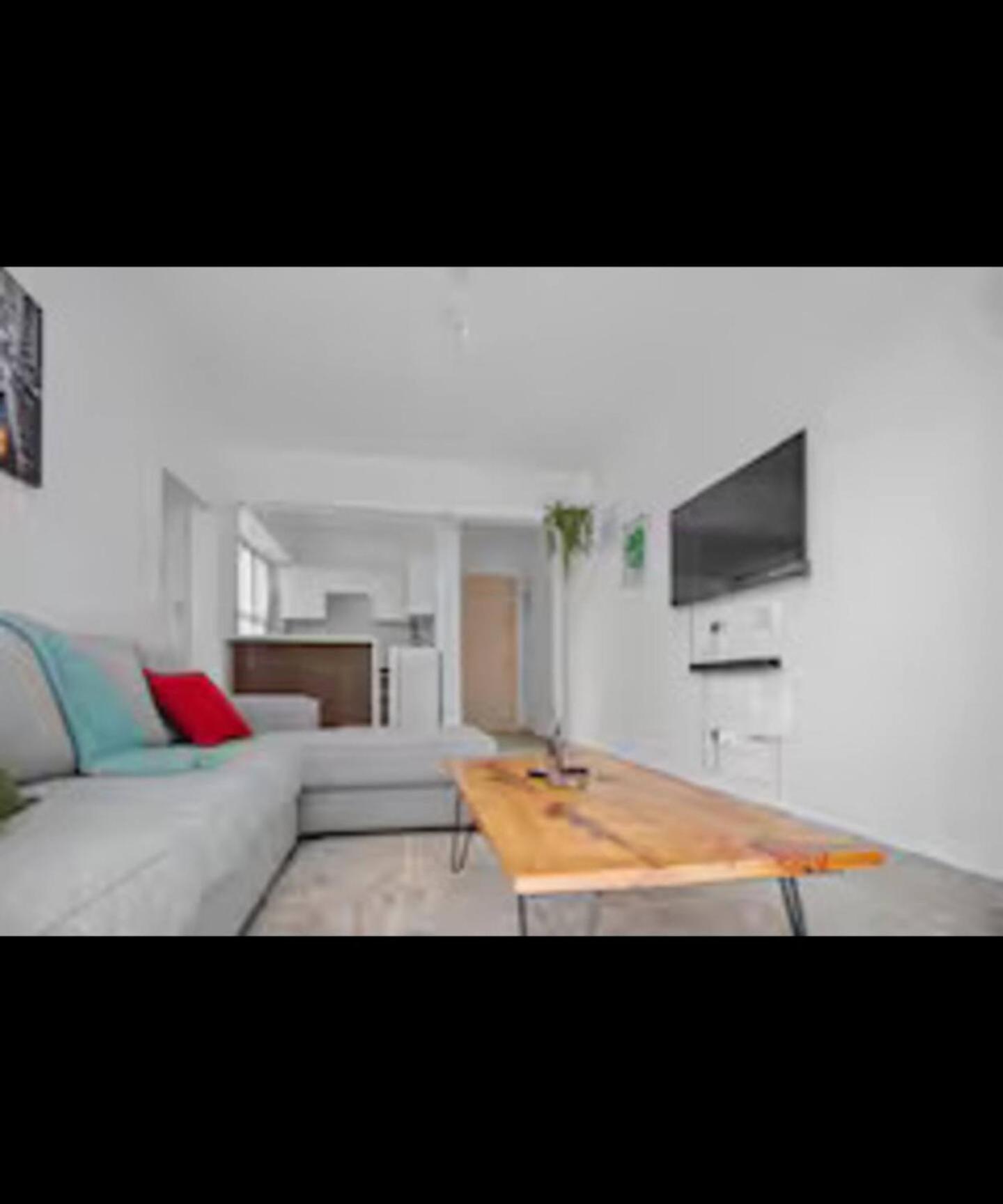 Serene 1-bedroom Retreat With Modern Amenities Apartment *
