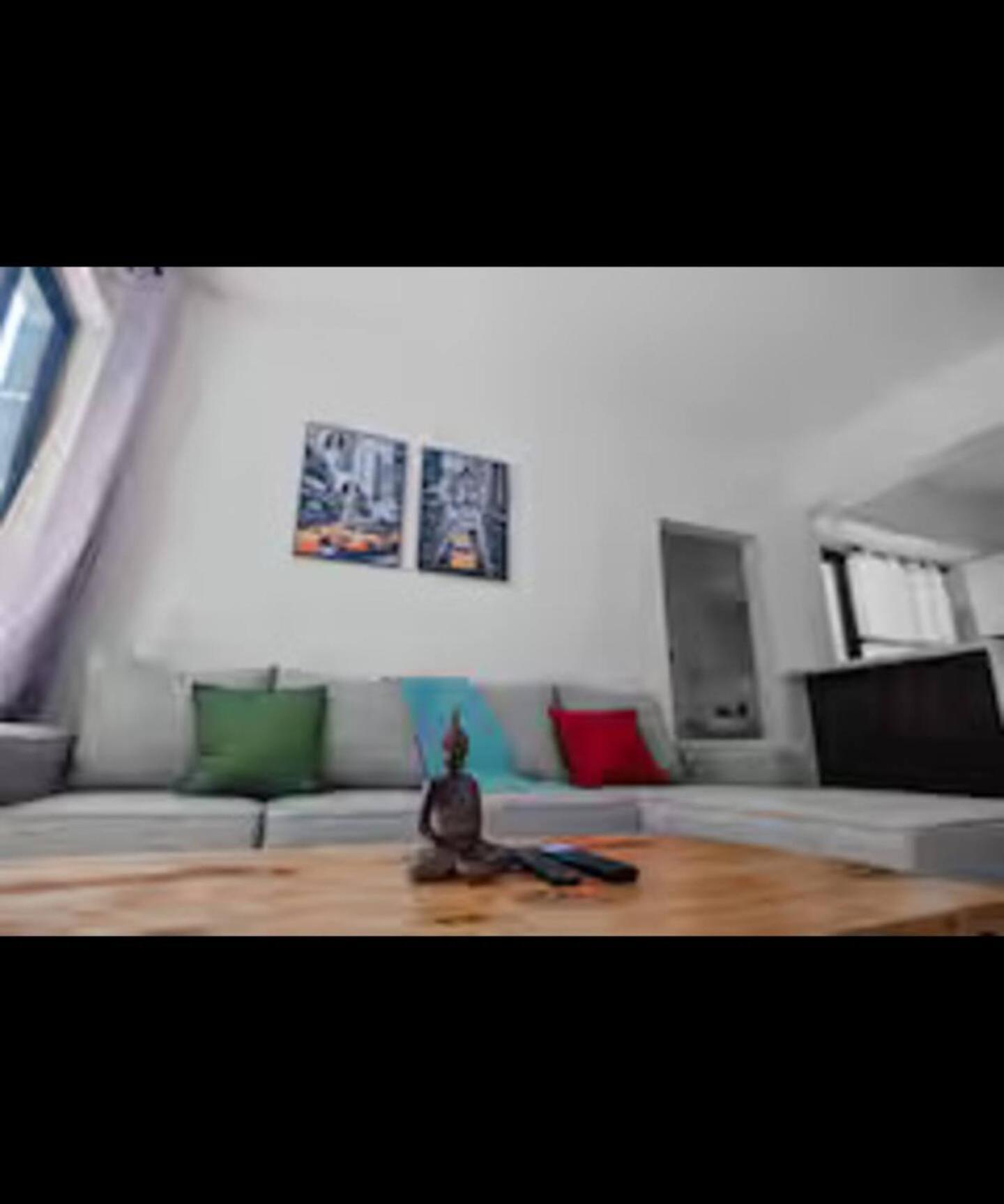 Apartment Serene 1-bedroom Retreat With Modern Amenities *