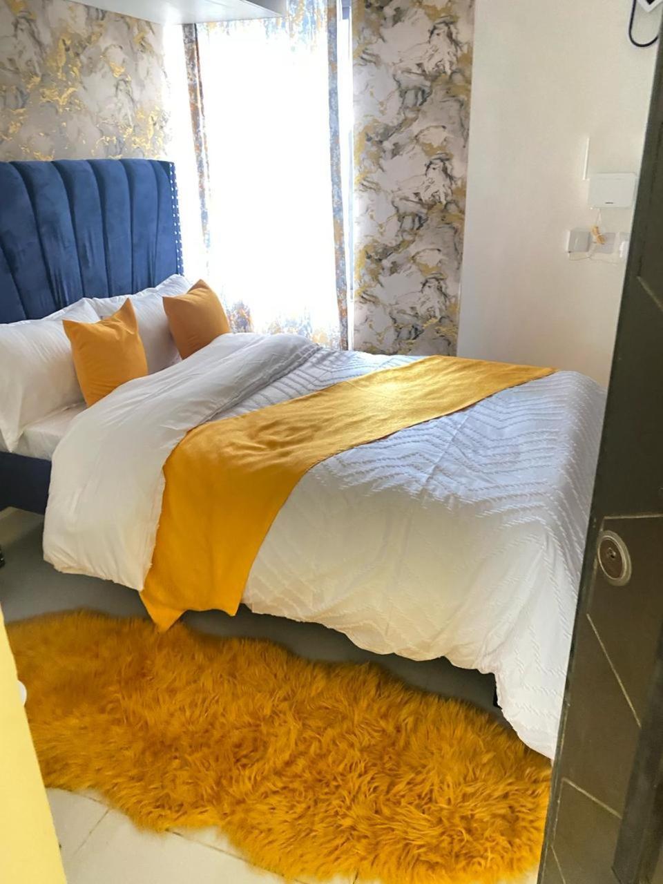 Apartment Safari Destination Homes