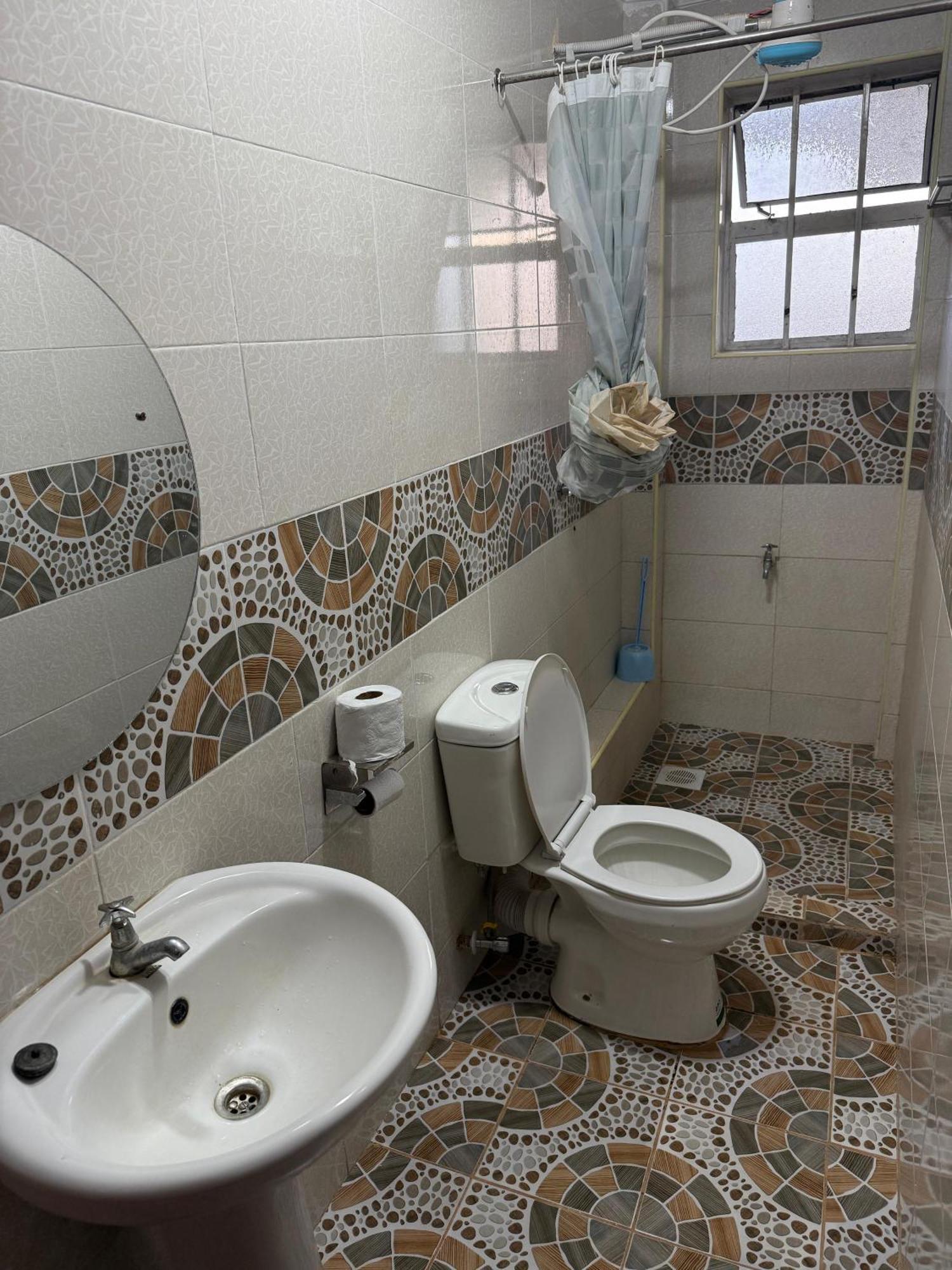 Bed & Breakfast Elegant Bnbs Mirema Drive Roysambu Nairobi