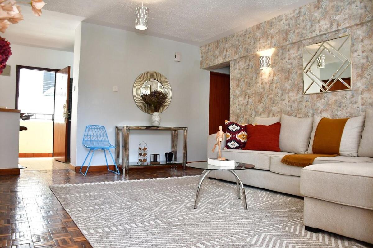 Apartment Stylish Around Yaya