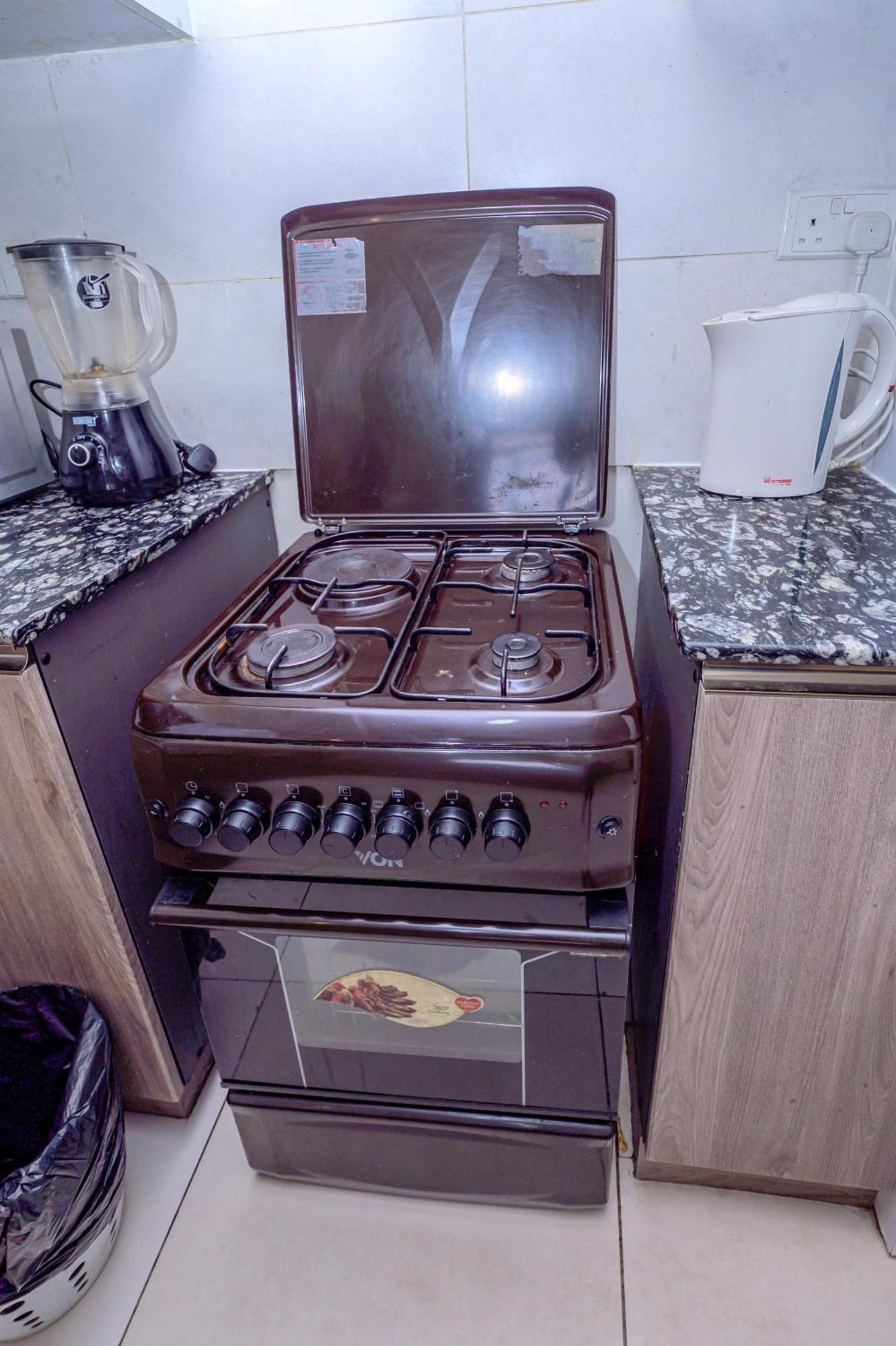 Apartment Lathembo Serviced *