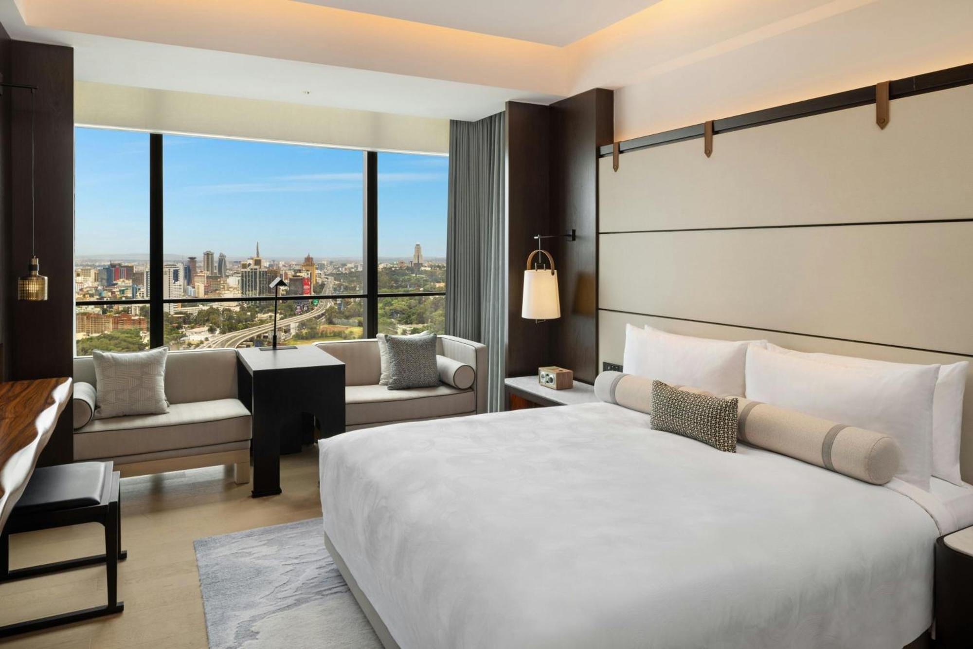 Jw Marriott Hotel 5*