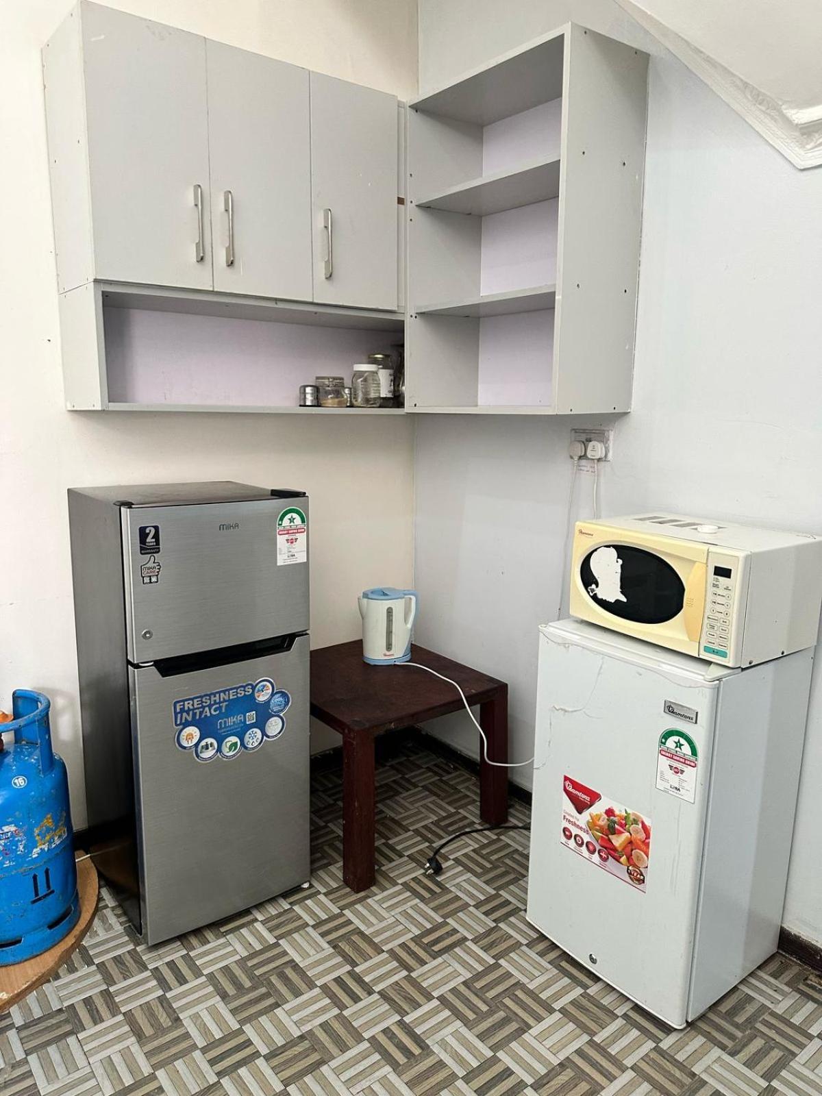 Casa de férias Comfy And Family Friendly Near Jkia 15mins