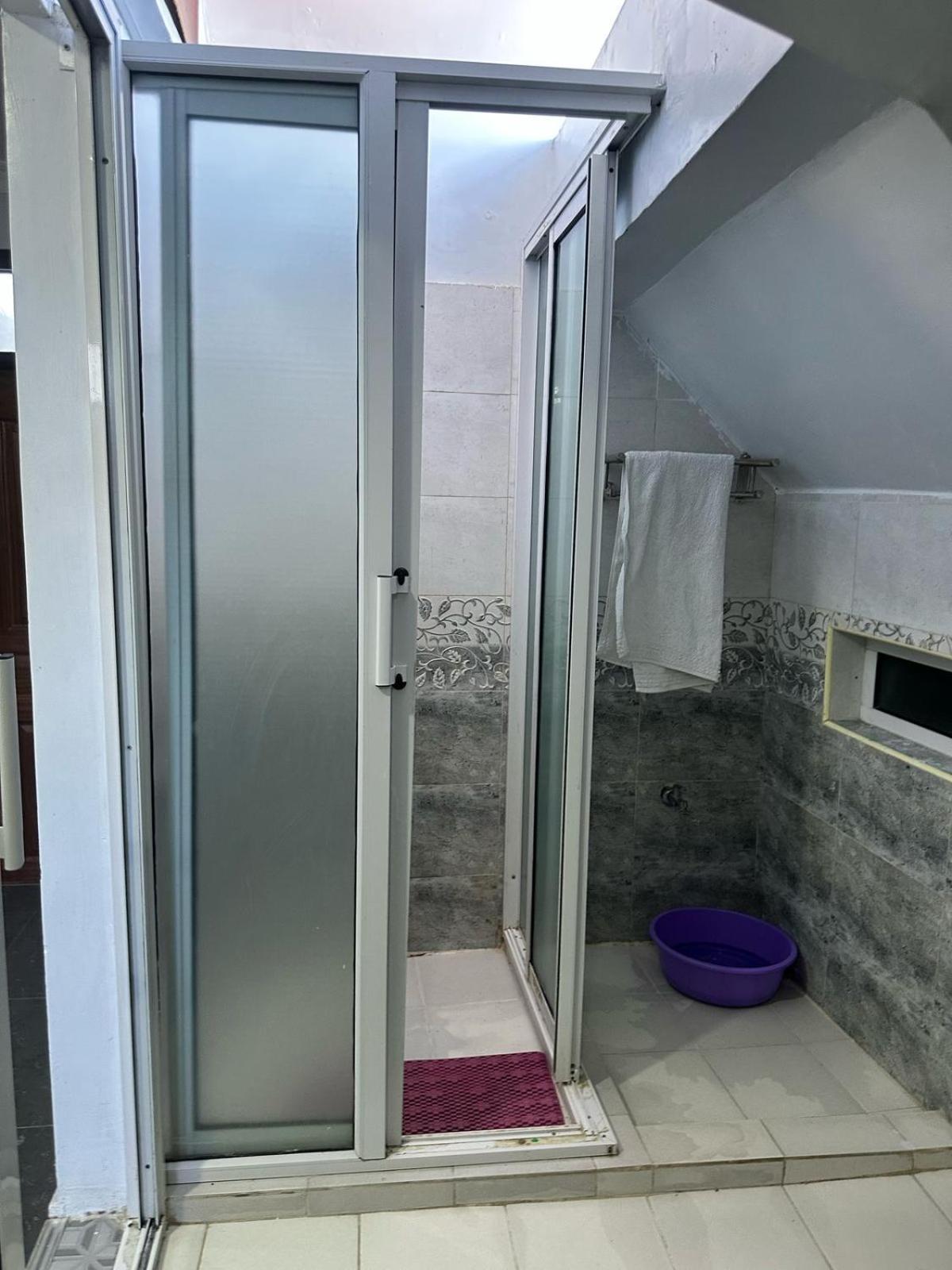 Comfy And Family Friendly Near Jkia 15mins Casa de férias *
