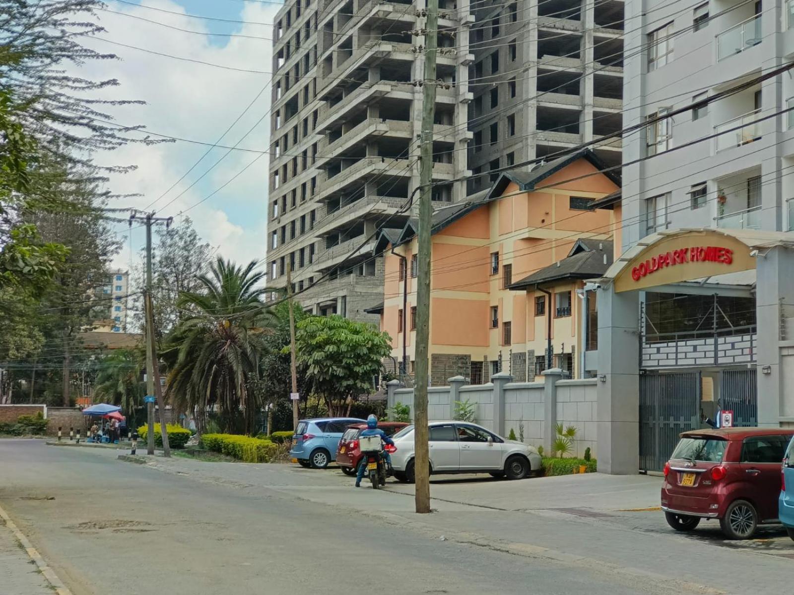 Cozy Modern 1bdrm Kilimani Near Yaya, With Gym&parking Apartment Nairobi