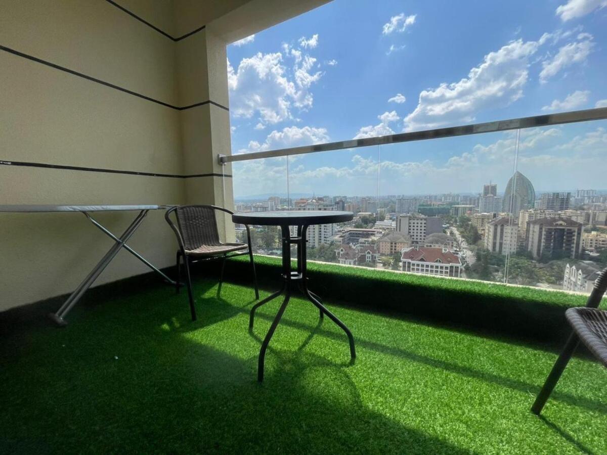High Rise With Balcony & Pool 24 7 Security Nairobi
