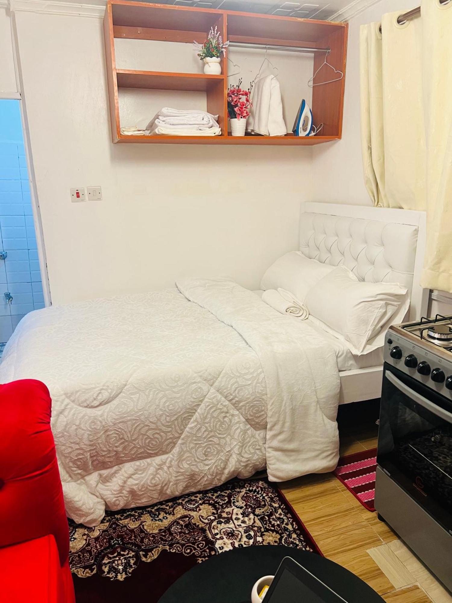 Bed & Breakfast Ali Homes