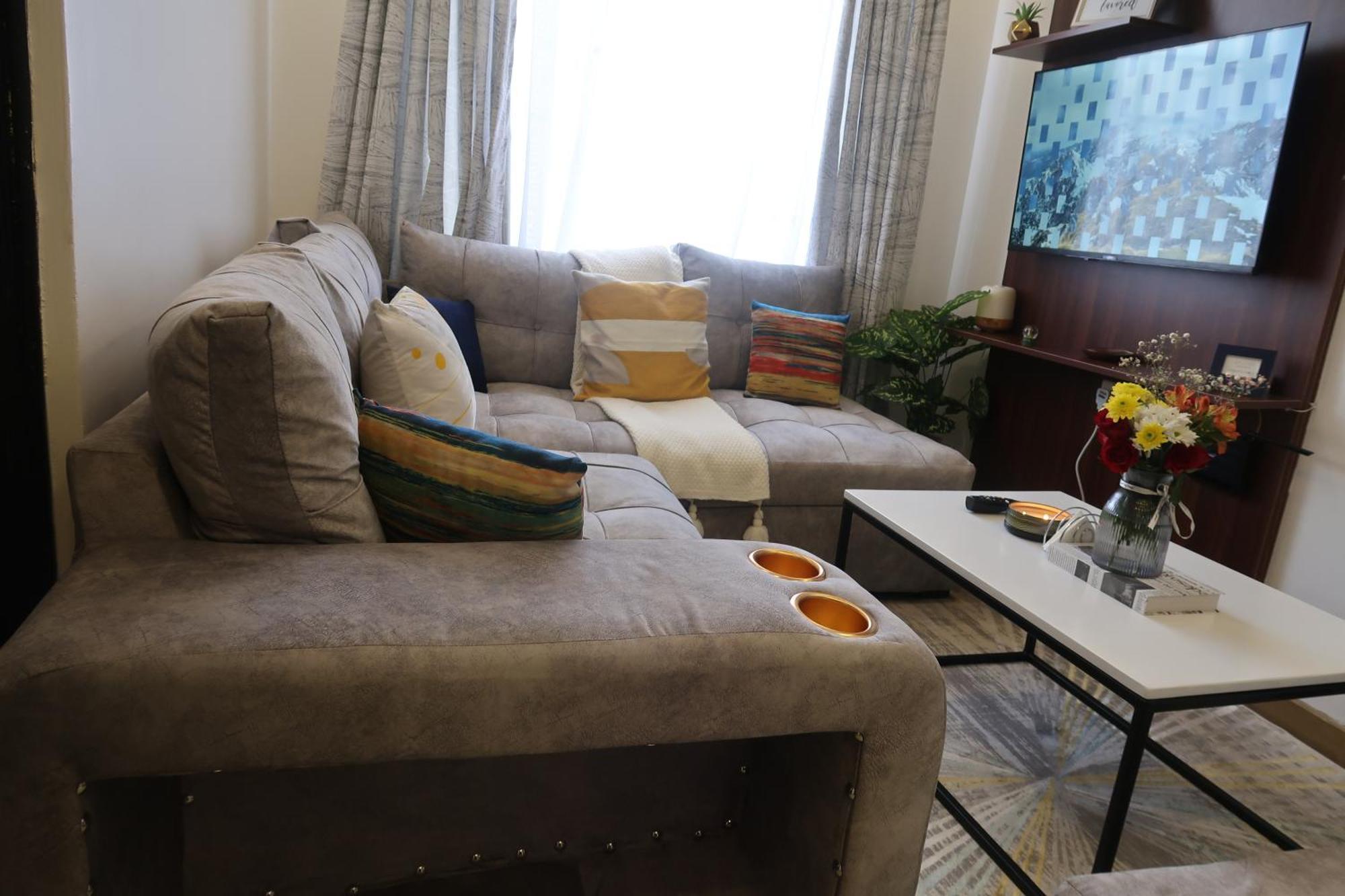 Happy Homes Airbnbs- Ngara,