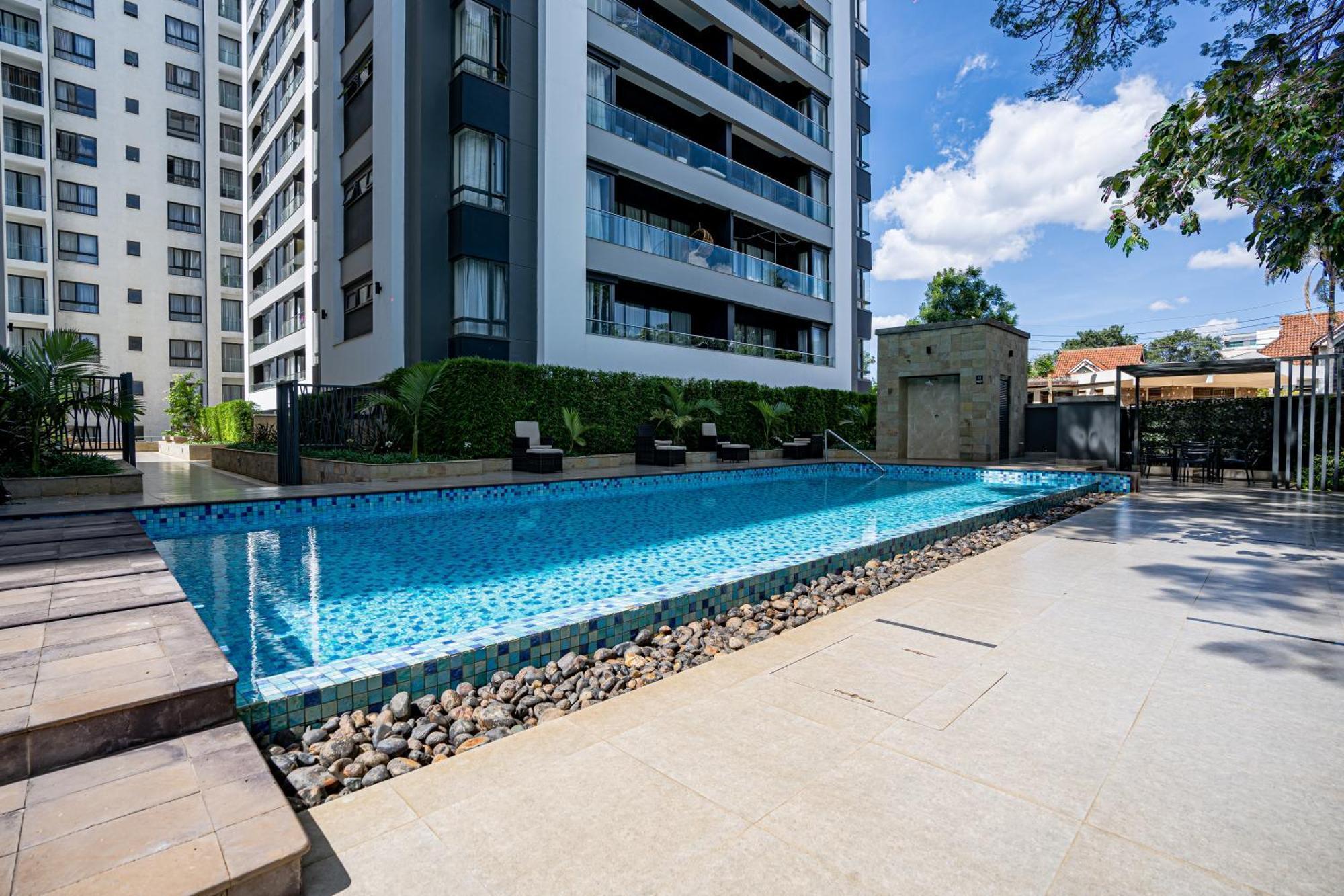 Riverside Square Two Bedroom Apartment, Swimming Pools, Gym, Workspace, Wonderiss Homes Westland Living *