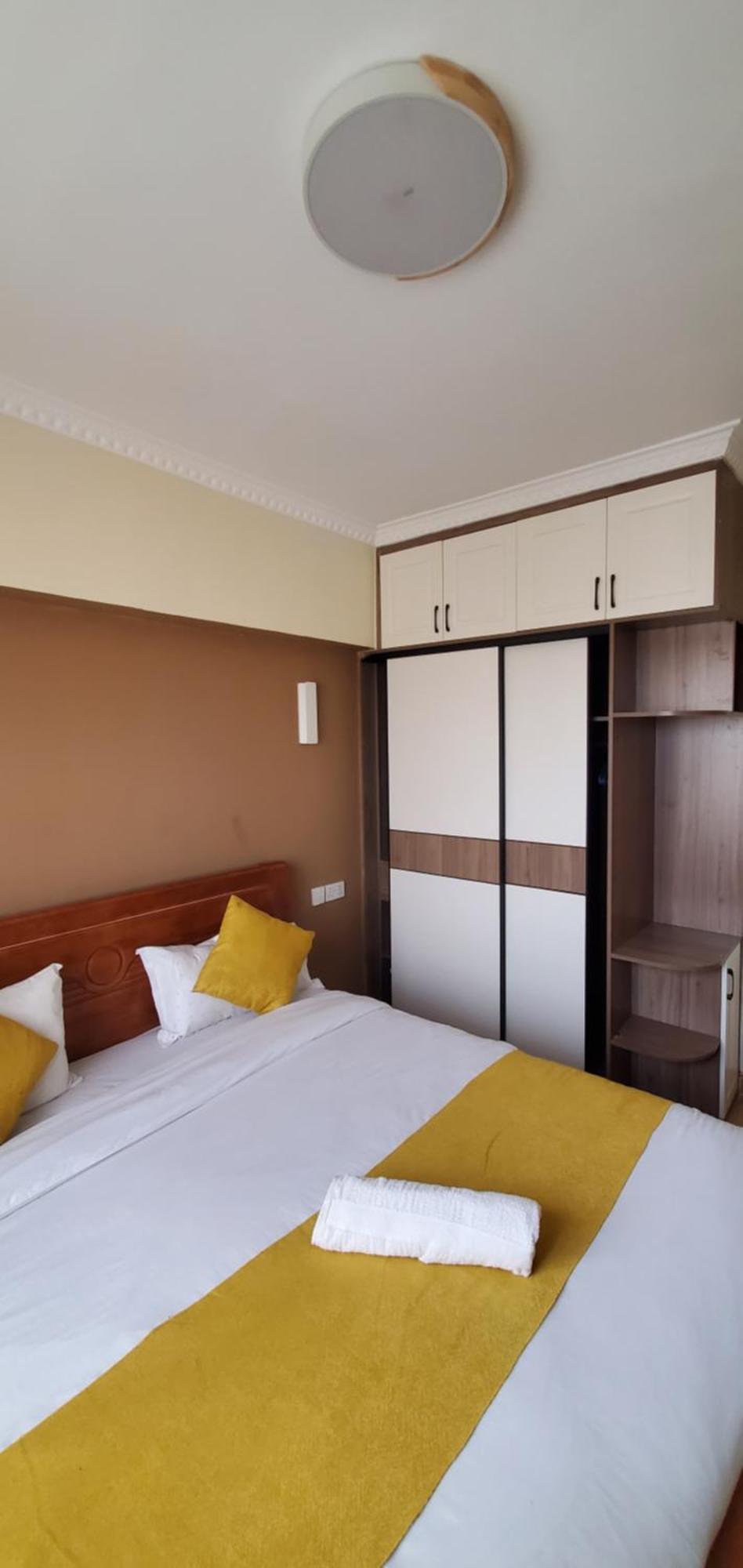 Enzi Heights A1209 *