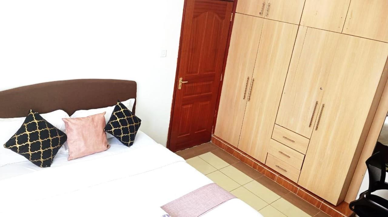 Serene Escape, Chic & Cozy Chess Bed & Breakfast Nairobi
