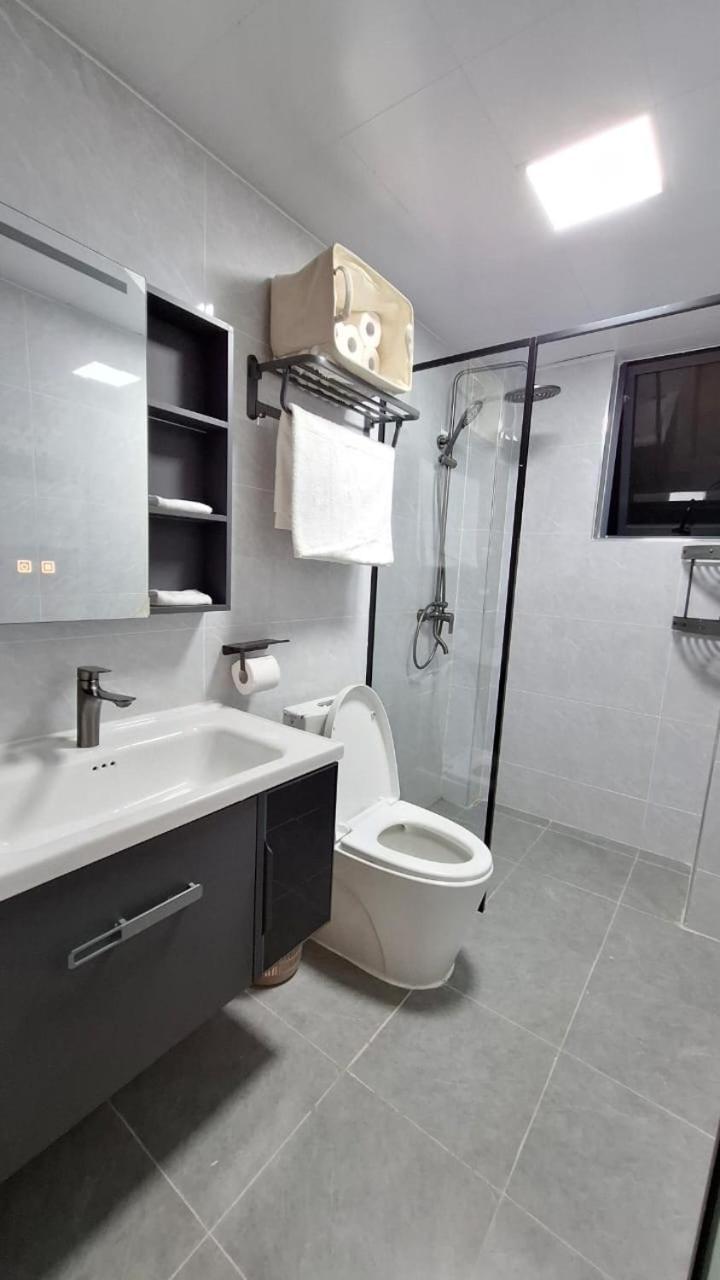 2 Bedroom Westlands Apartment *