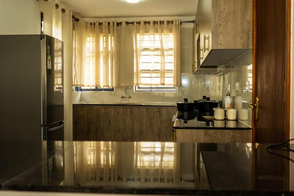 Apartment Nikayana, Family-friendly Near Jkia