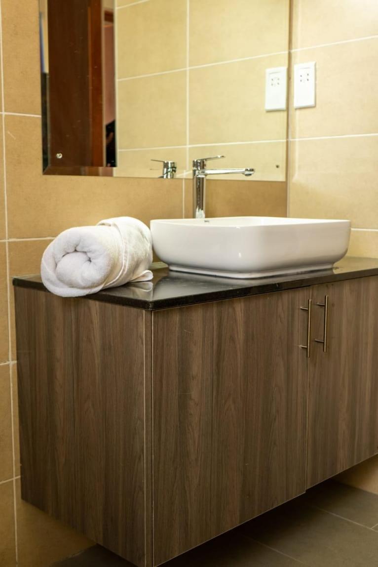 Nikayana, Family-friendly Near Jkia Apartment