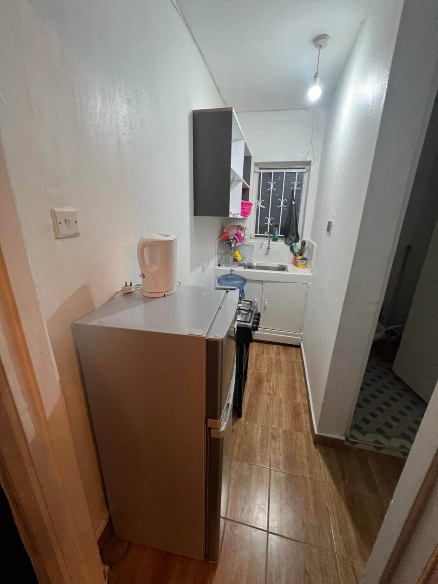 Bed & Breakfast Cozy & Modern One-bedroom - Ali Homes *