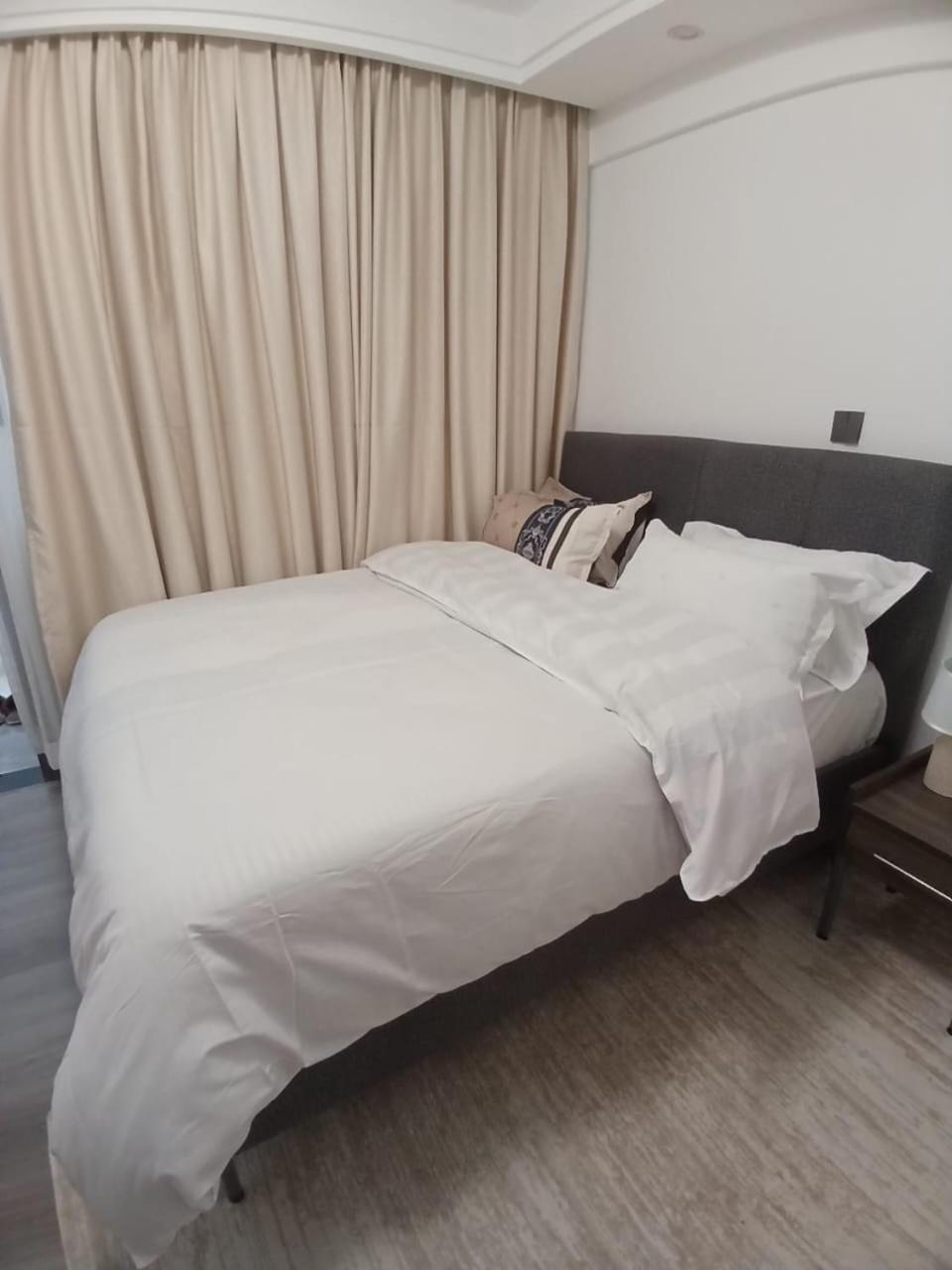 Oasis Valley Arcade Apartment *