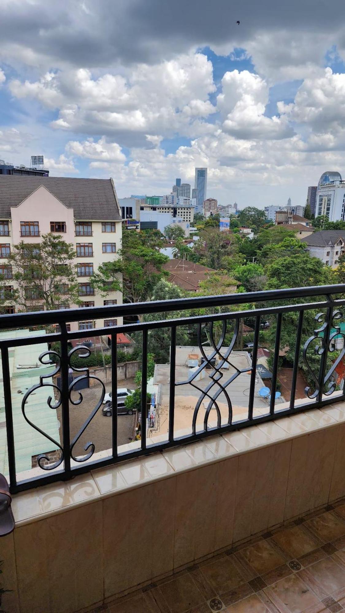 Spacious 2br Great Location Apartment Nairobi