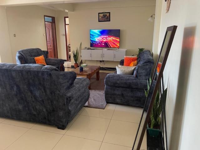 Floma Homes Apartment *