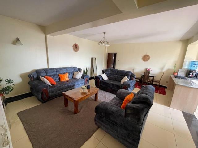 Floma Homes Apartment *