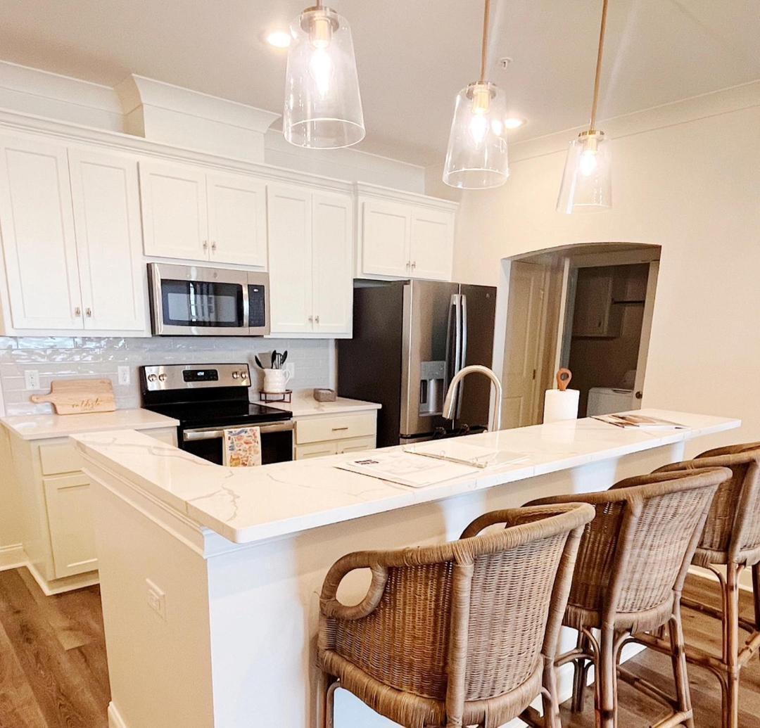 Flick House Apartment