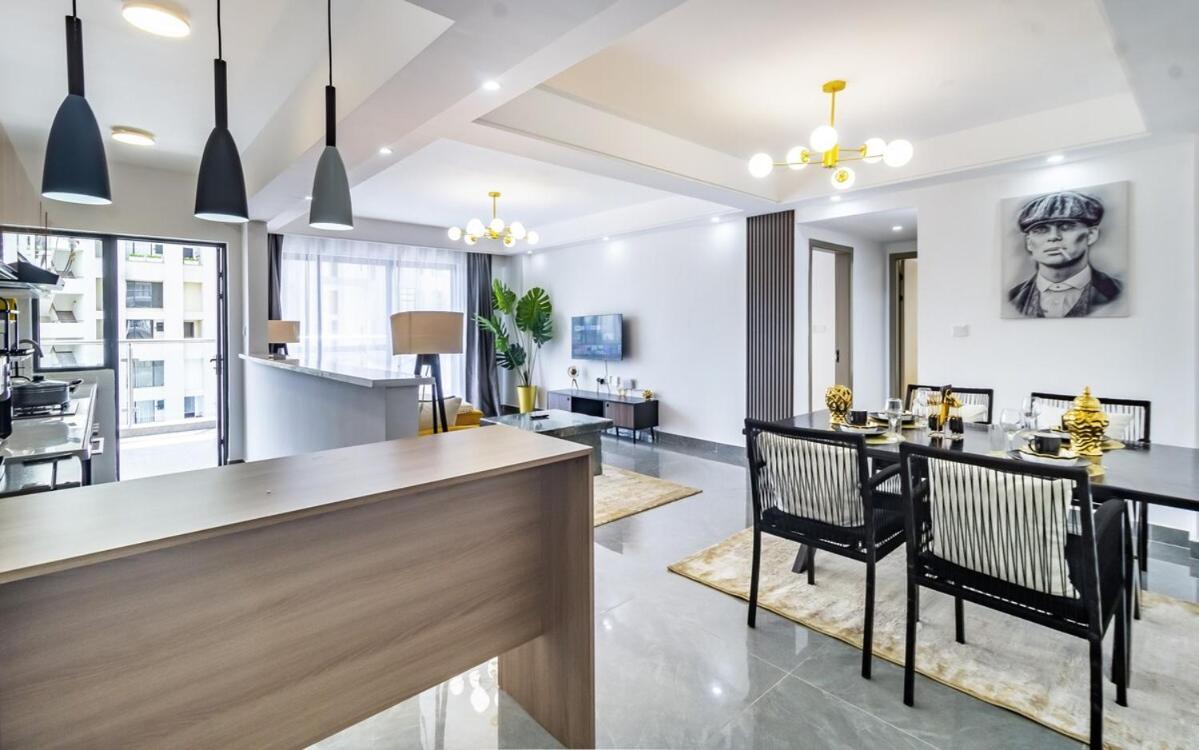 Modern 2 Bed In Riverside Westlands Behind Riverside Square Mall With Gym 5 Minutes To Cbd With Scenic Nature And River Views Situated On The 8th Floor Apartment *