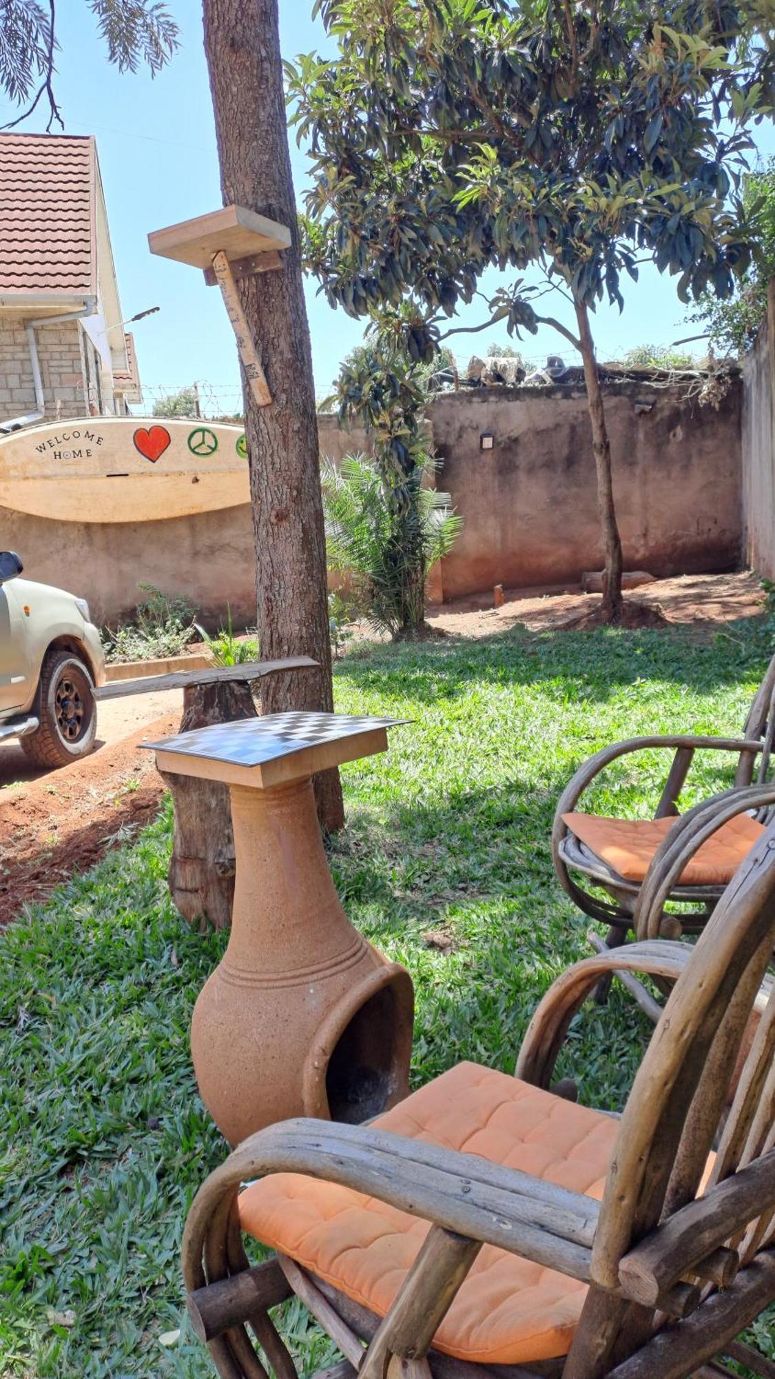 Indovu Back Packers * Nairobi