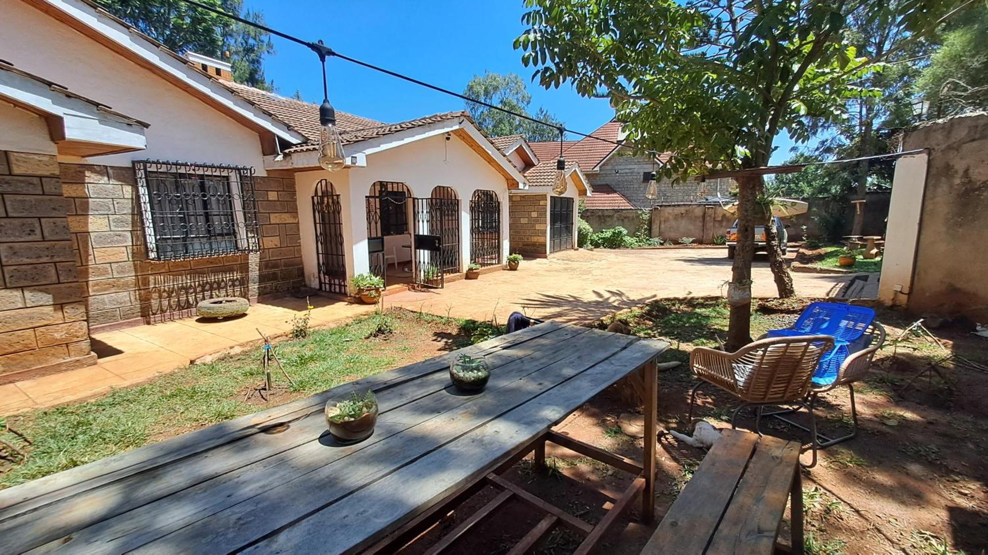 Indovu Back Packers Hostel Nairobi