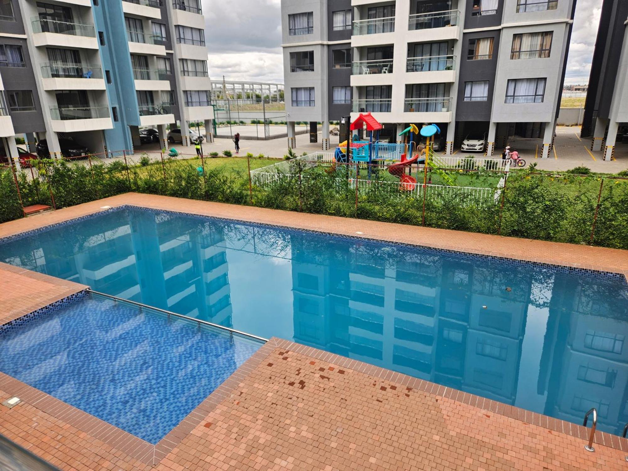 Crowne Airport Studios-jkia Aparthotel *