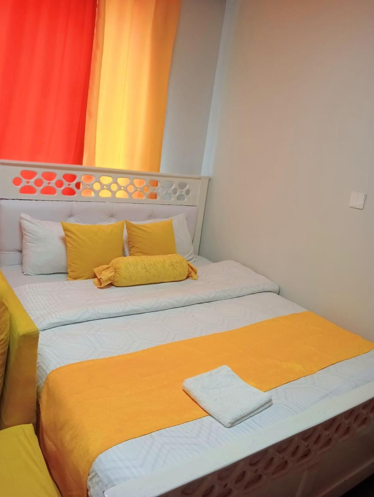 Crowne Airport Studios-jkia *