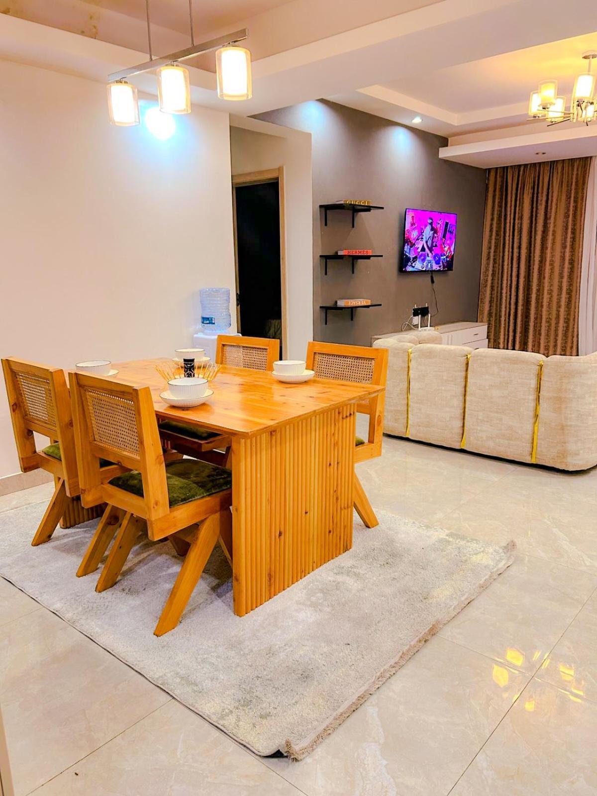 Zenith * Nairobi