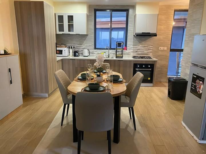 Onyx Apartment