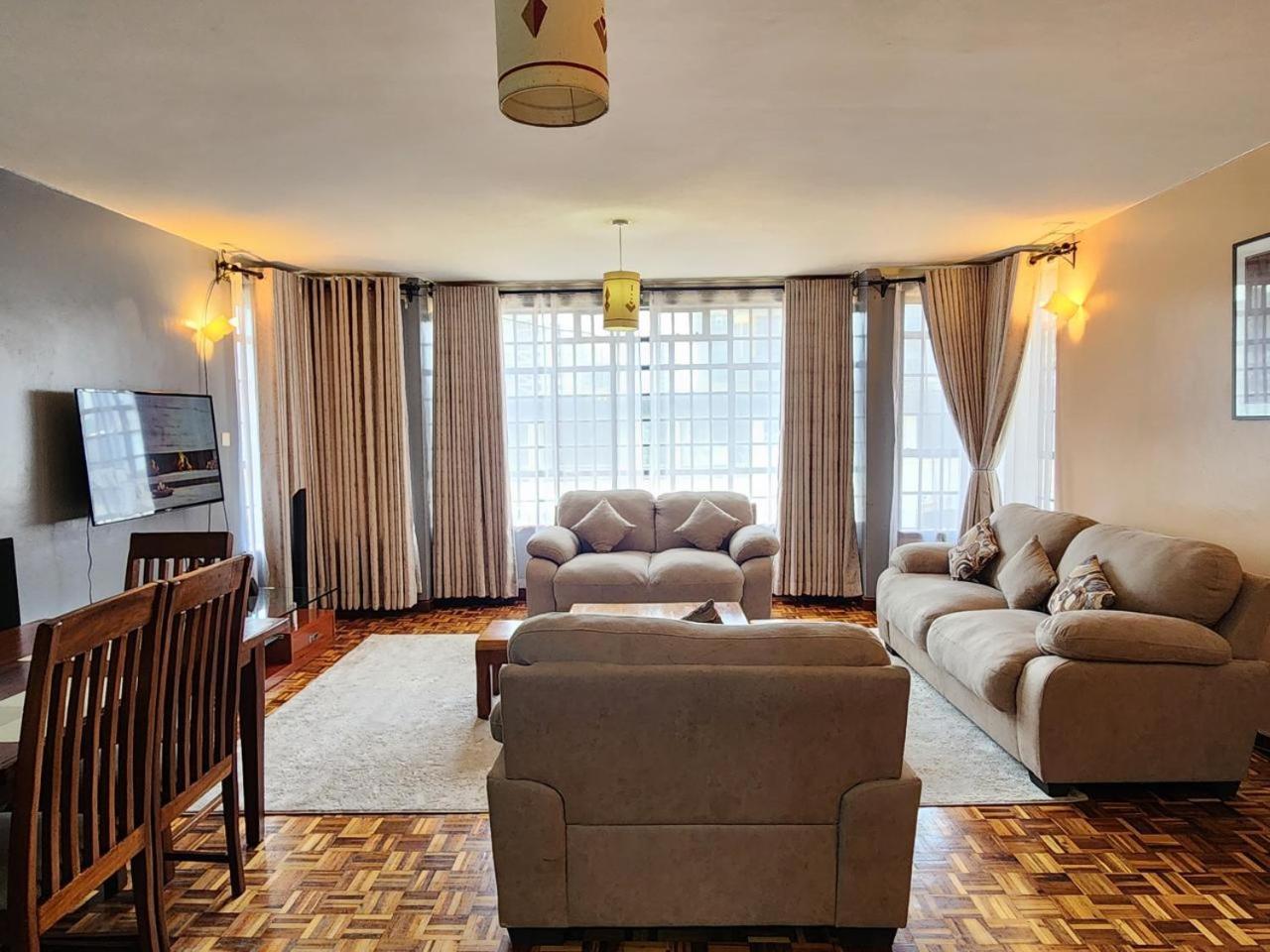 Apartment Daykio At Chania- 3 Bedroom With Pool In Kilimani Nairobi
