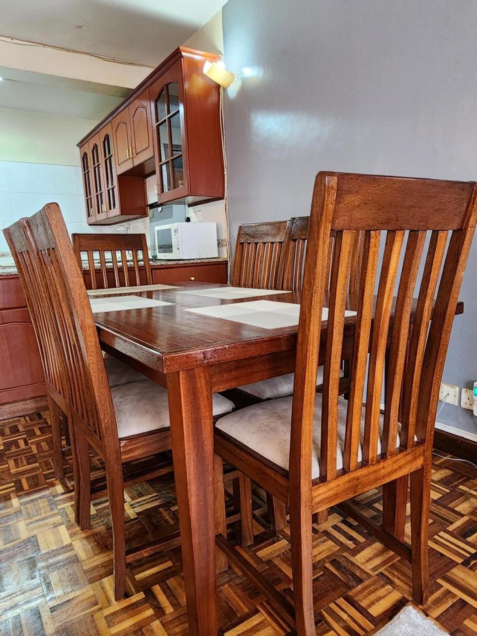 Daykio At Chania- 3 Bedroom With Pool In Kilimani Apartment *