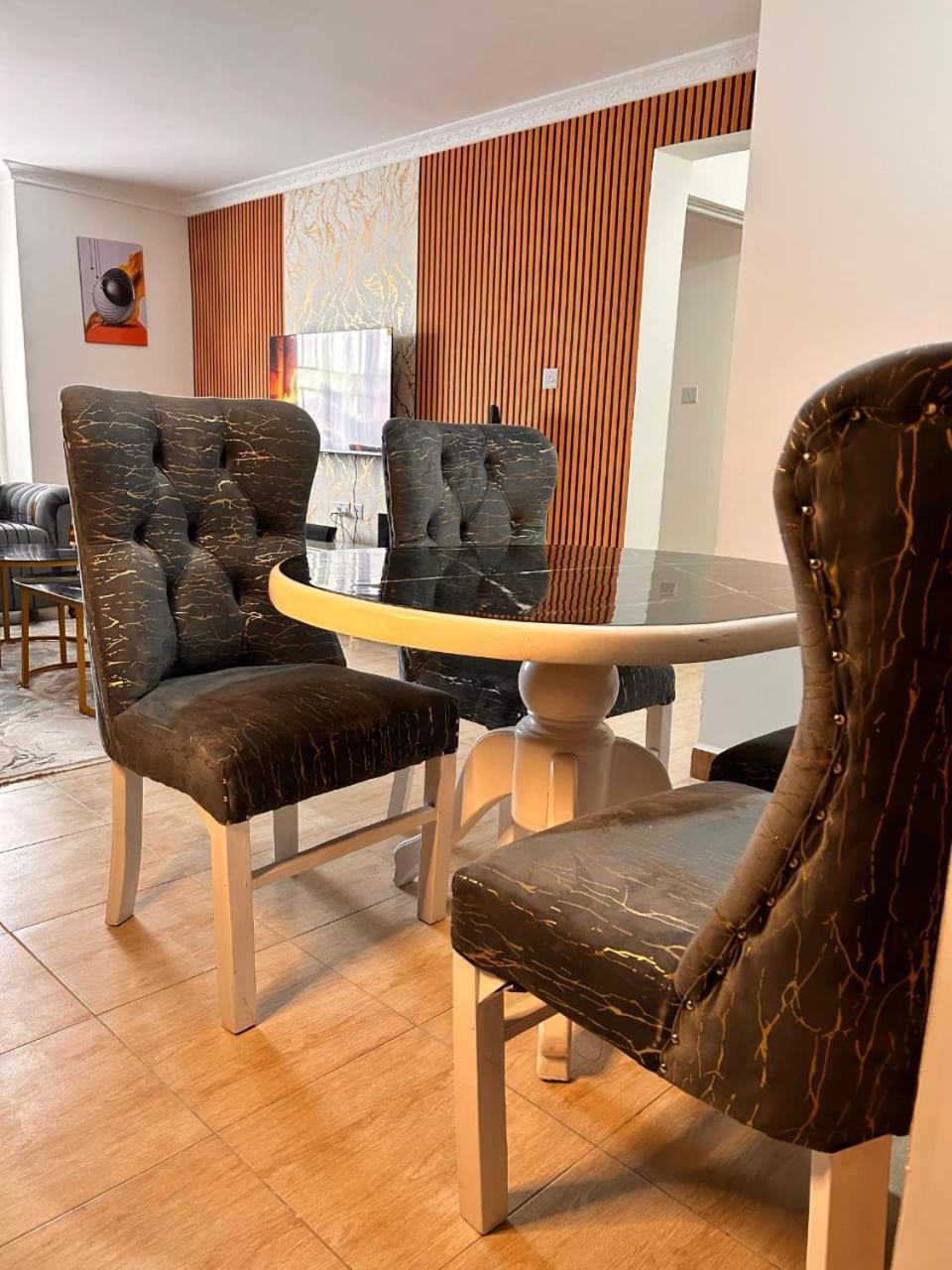 Aparthotel Yunees Homes *