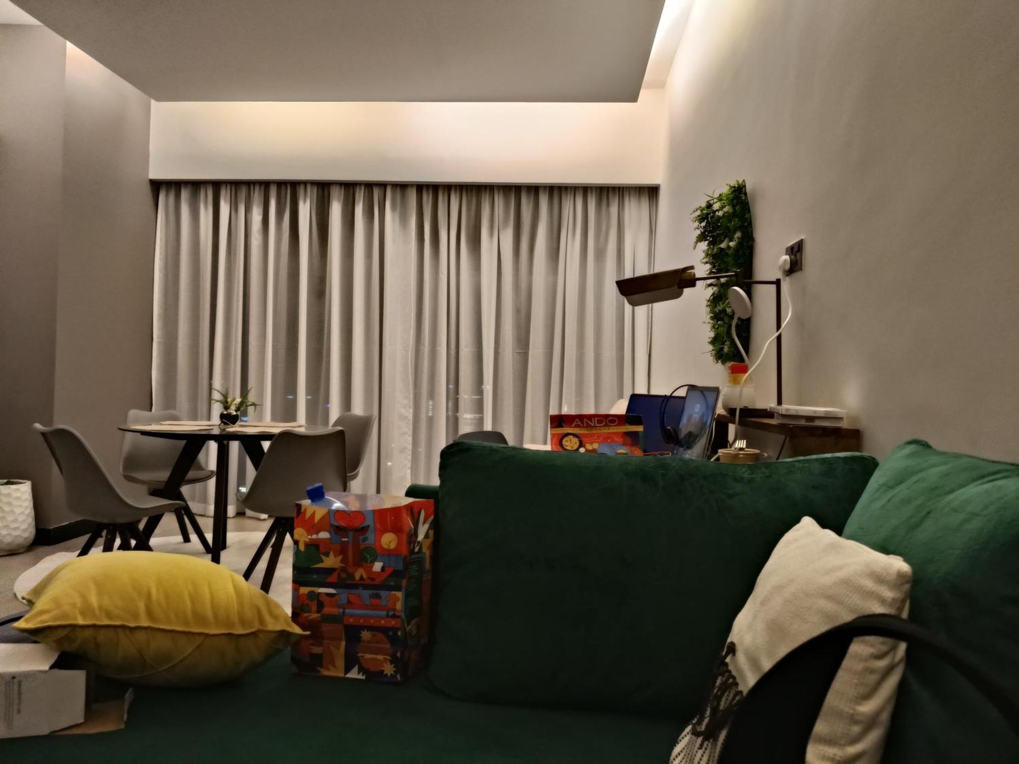 Urban Nest Apartment *