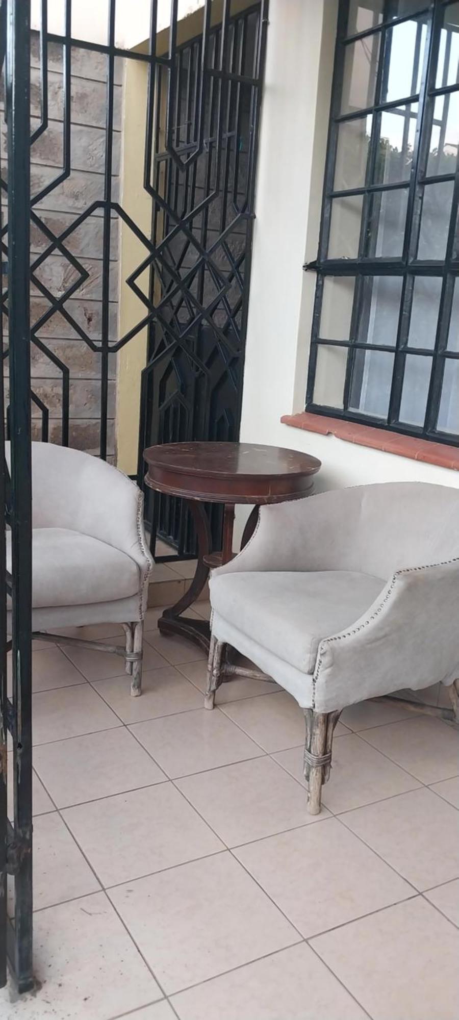 Mamu's Near Jkia * Nairobi