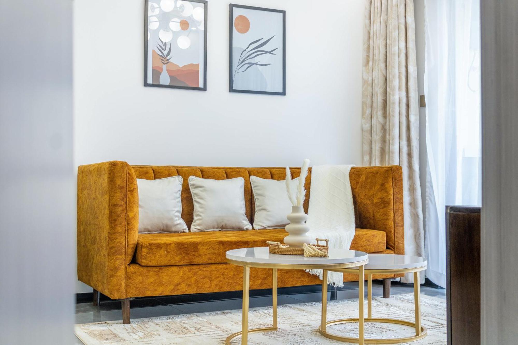 Cityscape Haven Apartment *