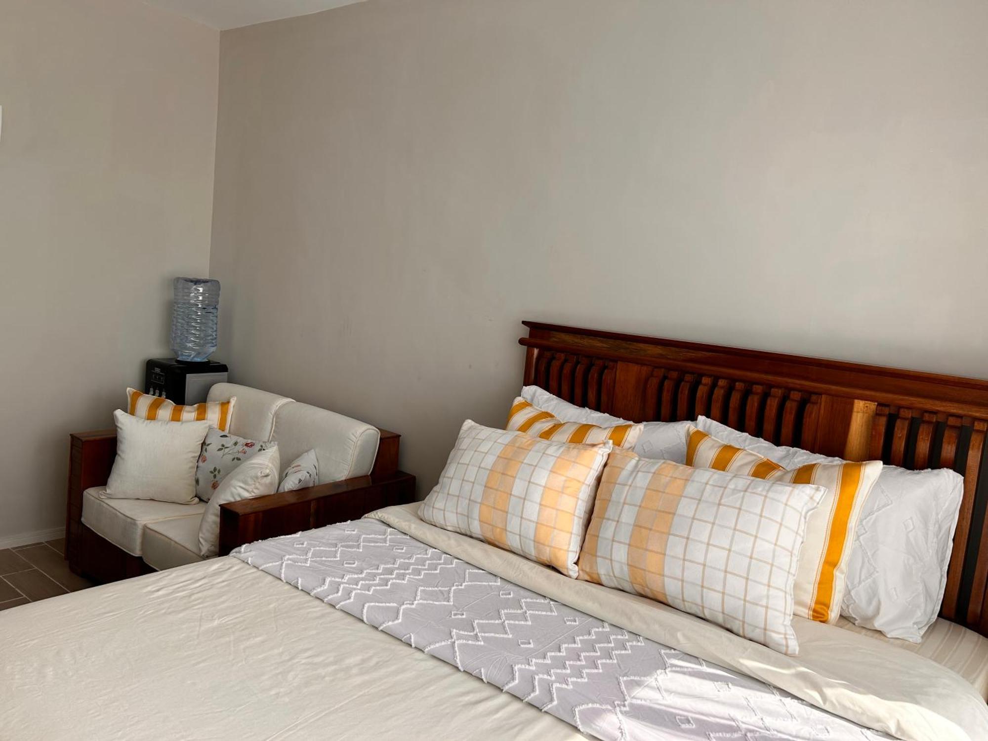 Mimah's Cozy Getaway Near Jkia In Kenya *