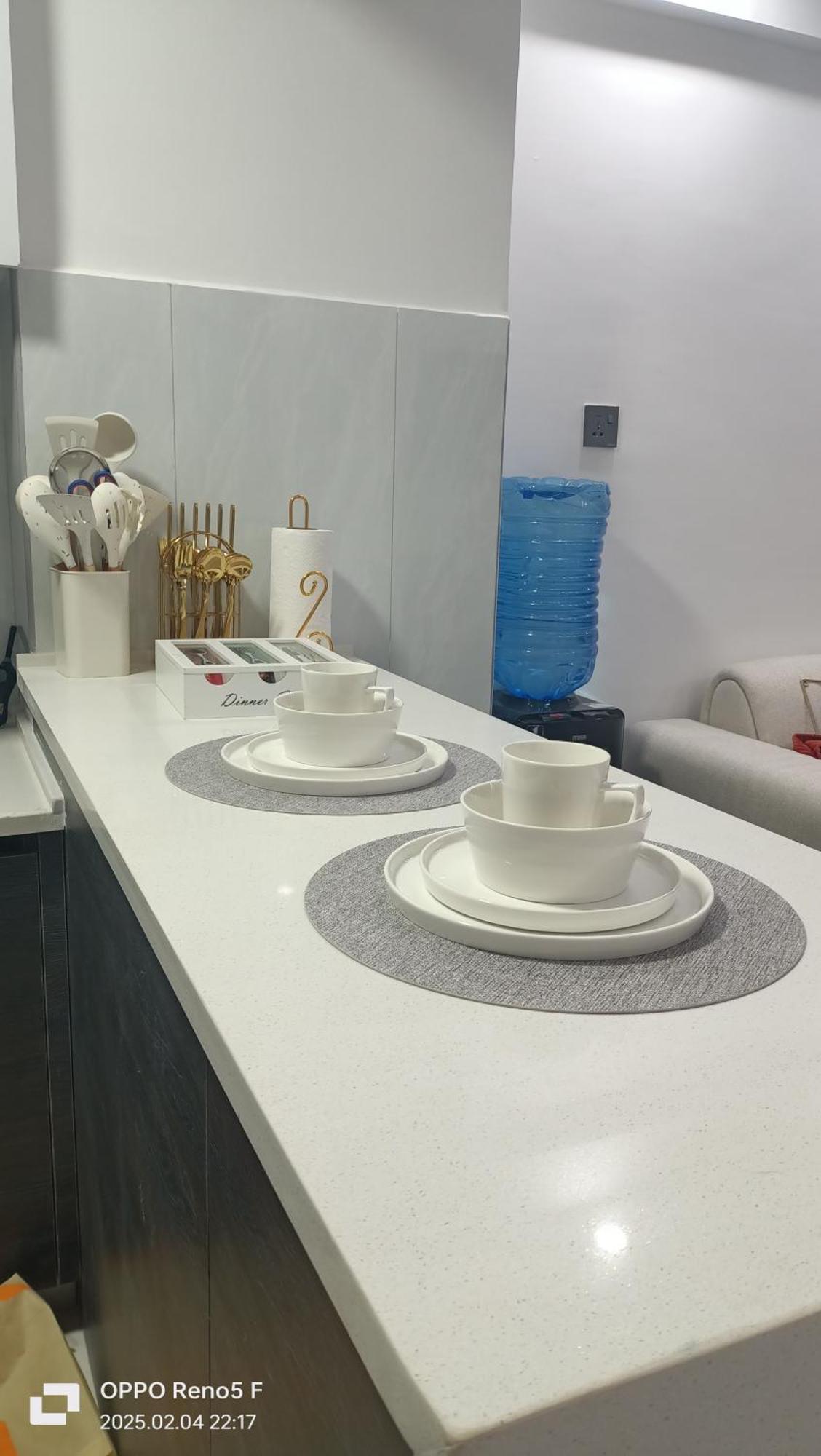 Executive, Spacious One Bedroom *
