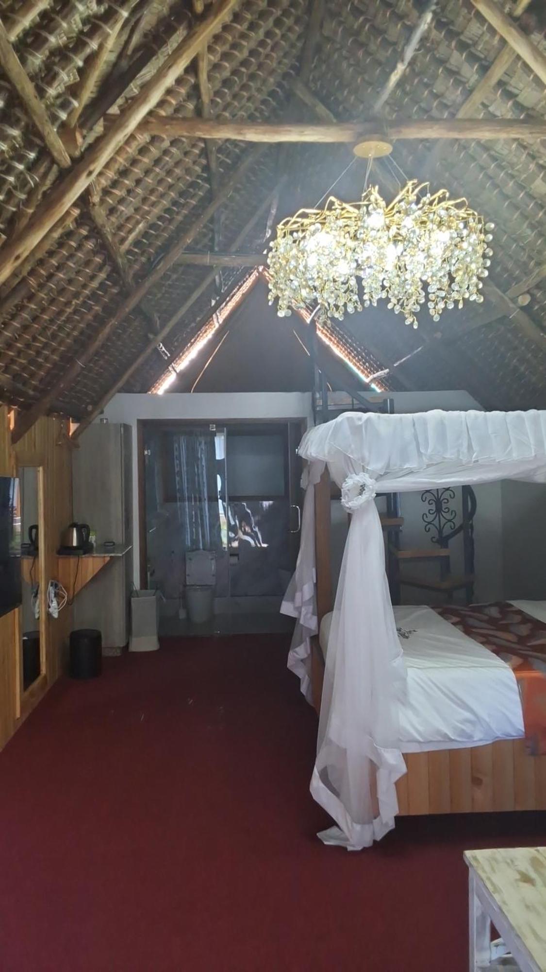 Luxury tent The Giraffe Nairobi