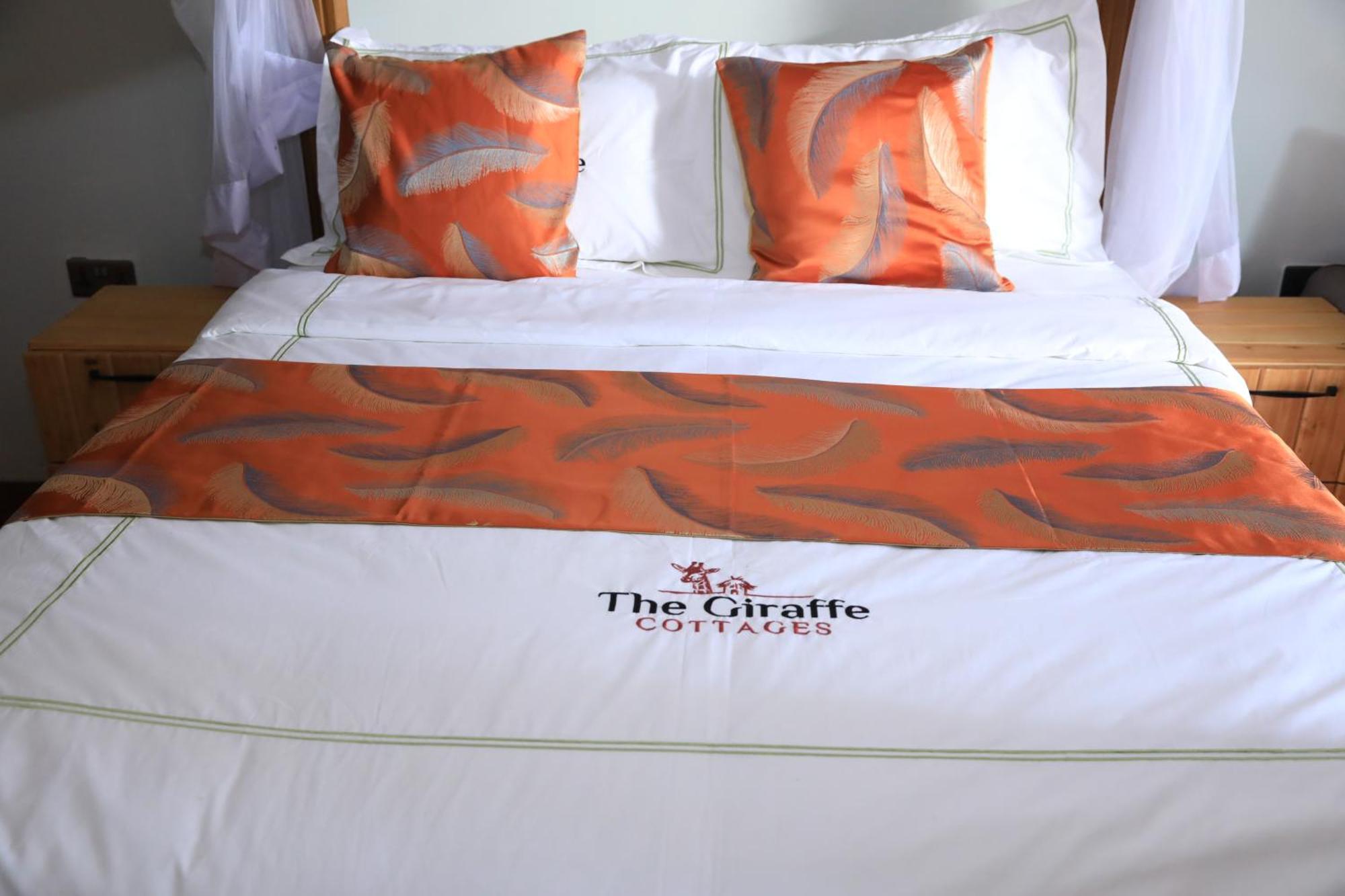 The Giraffe * Nairobi