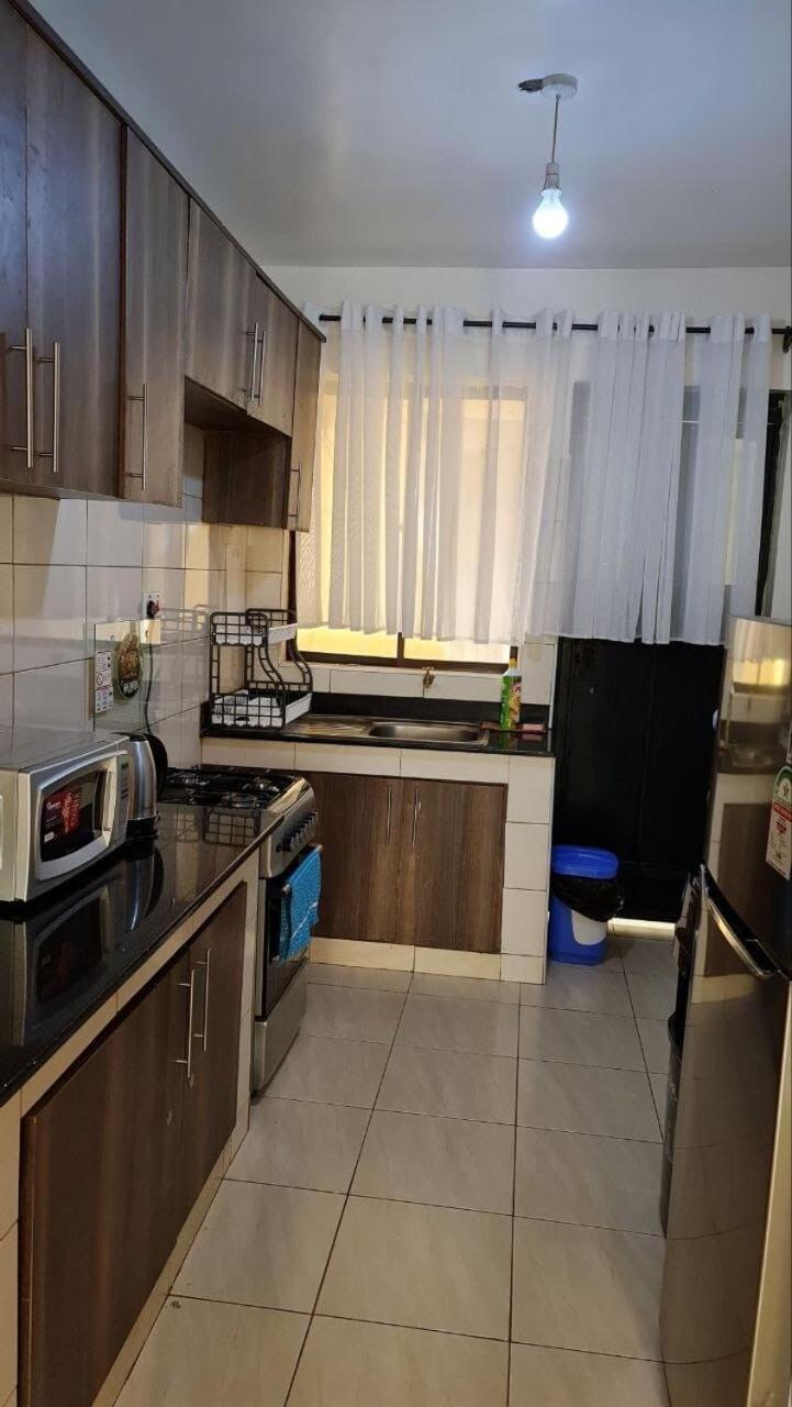 Cozy 2 Bedroom 3 Beds Gulf Residency Imara Daima Apartamento