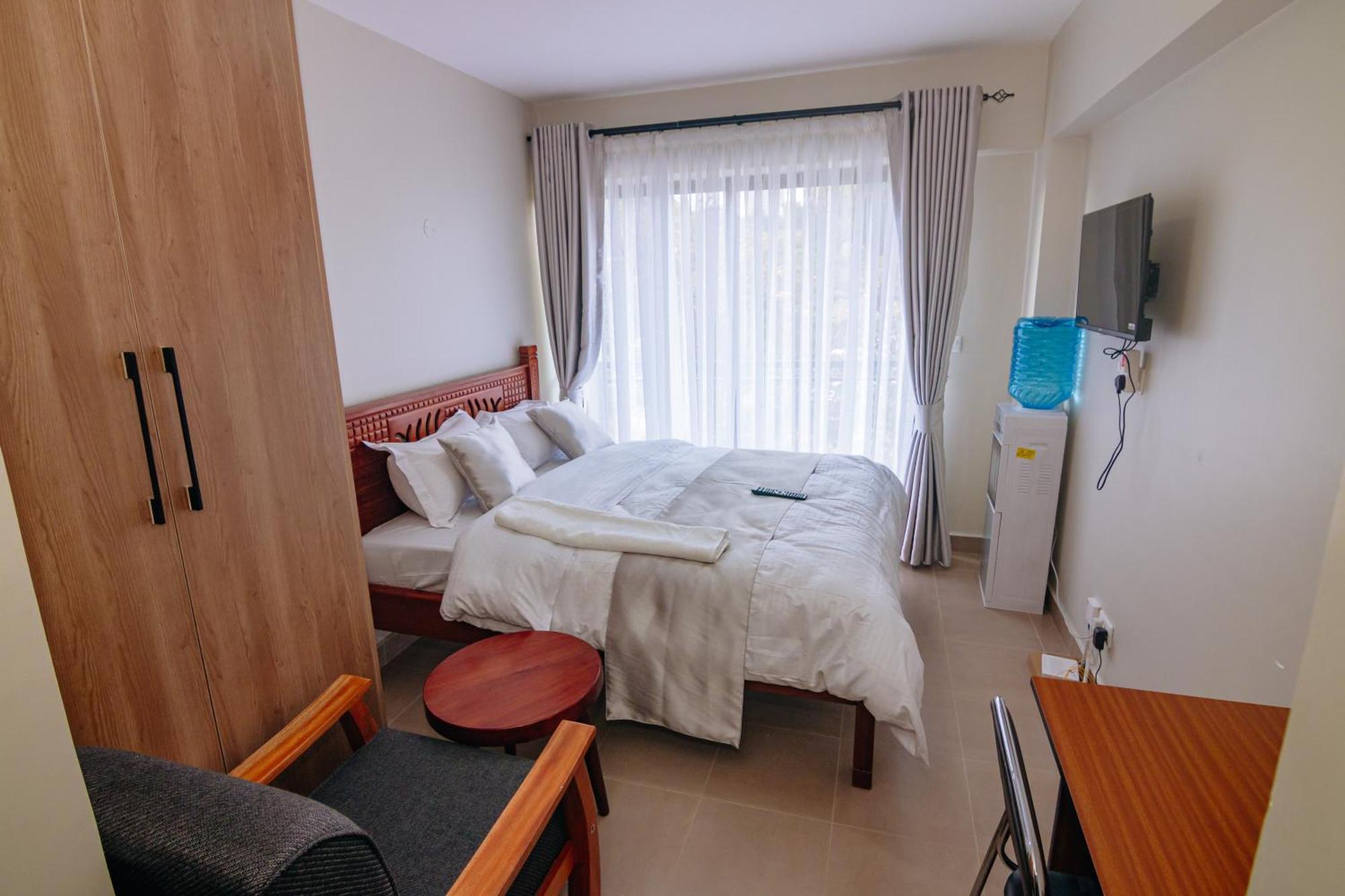 Bed & Breakfast Miiza Realtors *