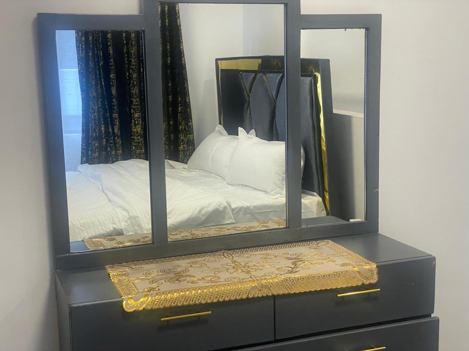 Golden Mango Hights Apartment