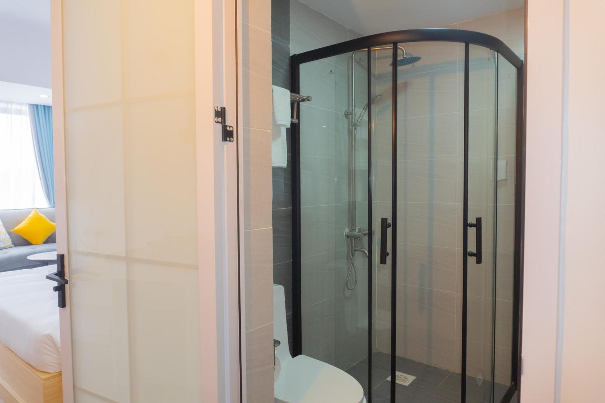 Laurell Hill Suites, Upper Hill * Nairobi