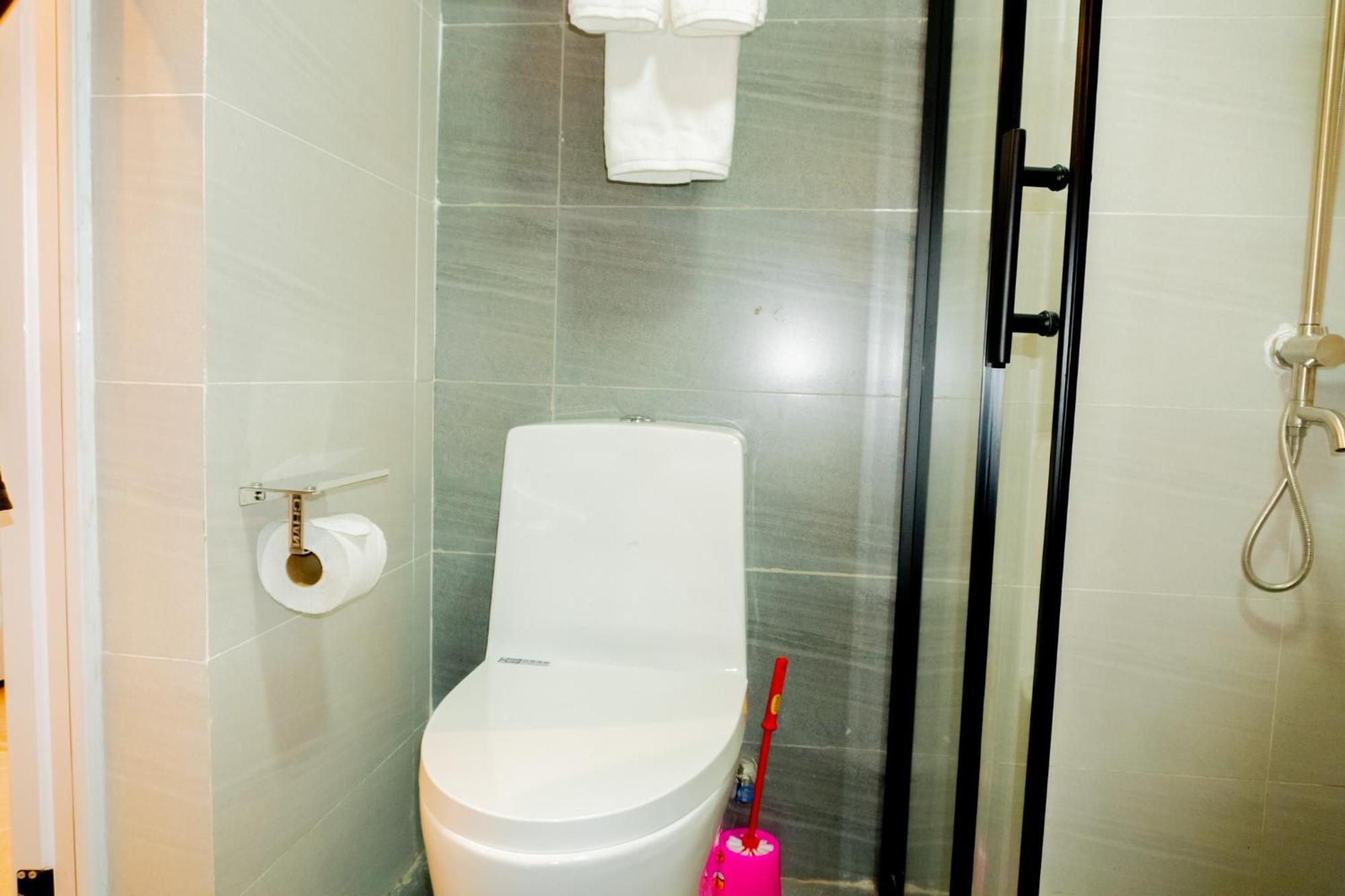Laurell Hill Suites, Upper Hill * Nairobi
